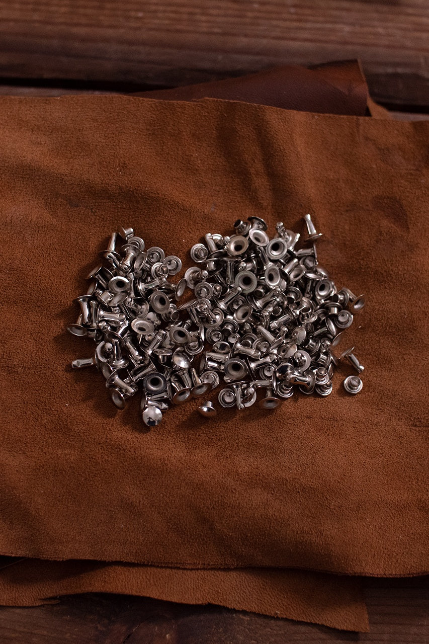Stainless Steel Hollow Rivets KØ7.0 x L9.0mm - Iron/Nickel Plated for Metal Fabrication, Automotive & DIY Projects