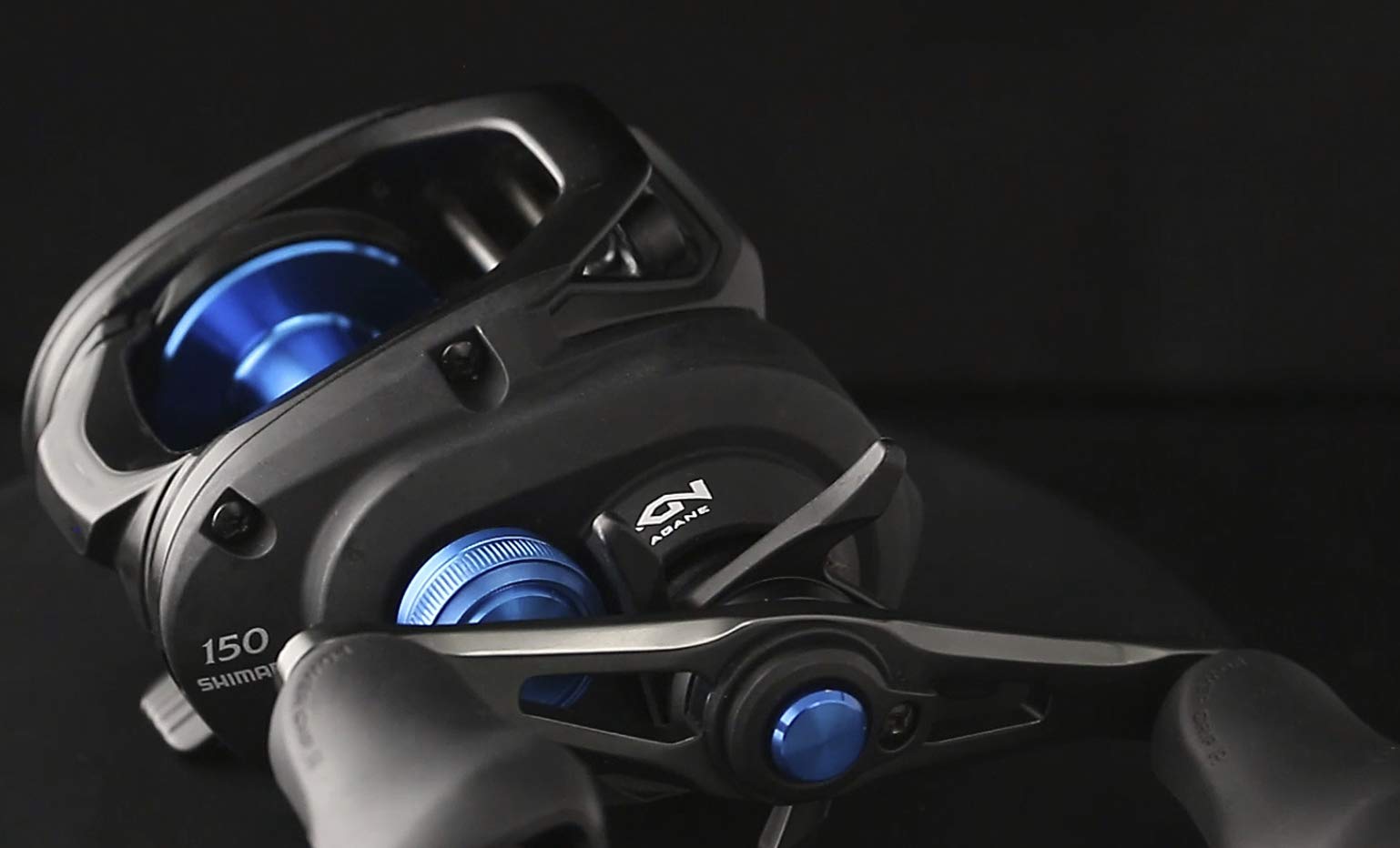 Shimano SLX Baitcasting Reels - High Performance Fishing Reel for Bass, Walleye & Saltwater - Smooth Drag System & Durable Design for Freshwater & Saltwater Fishing