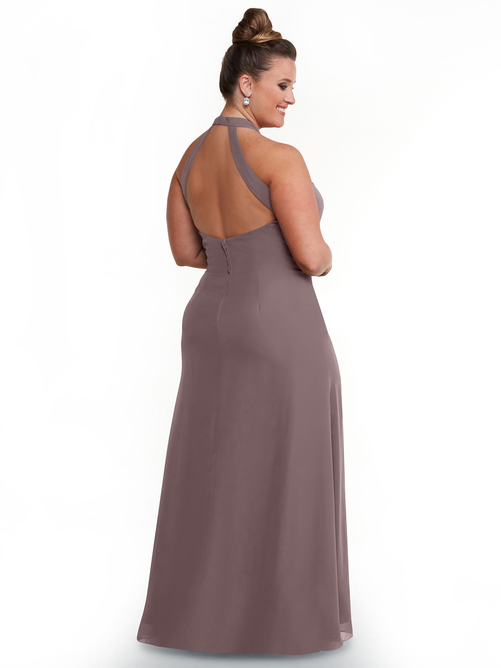Elegant Chiffon A-Line Bridesmaid Dress with Keyhole Halter Neckline - Perfect for Weddings, Formal Events & Special Occasions