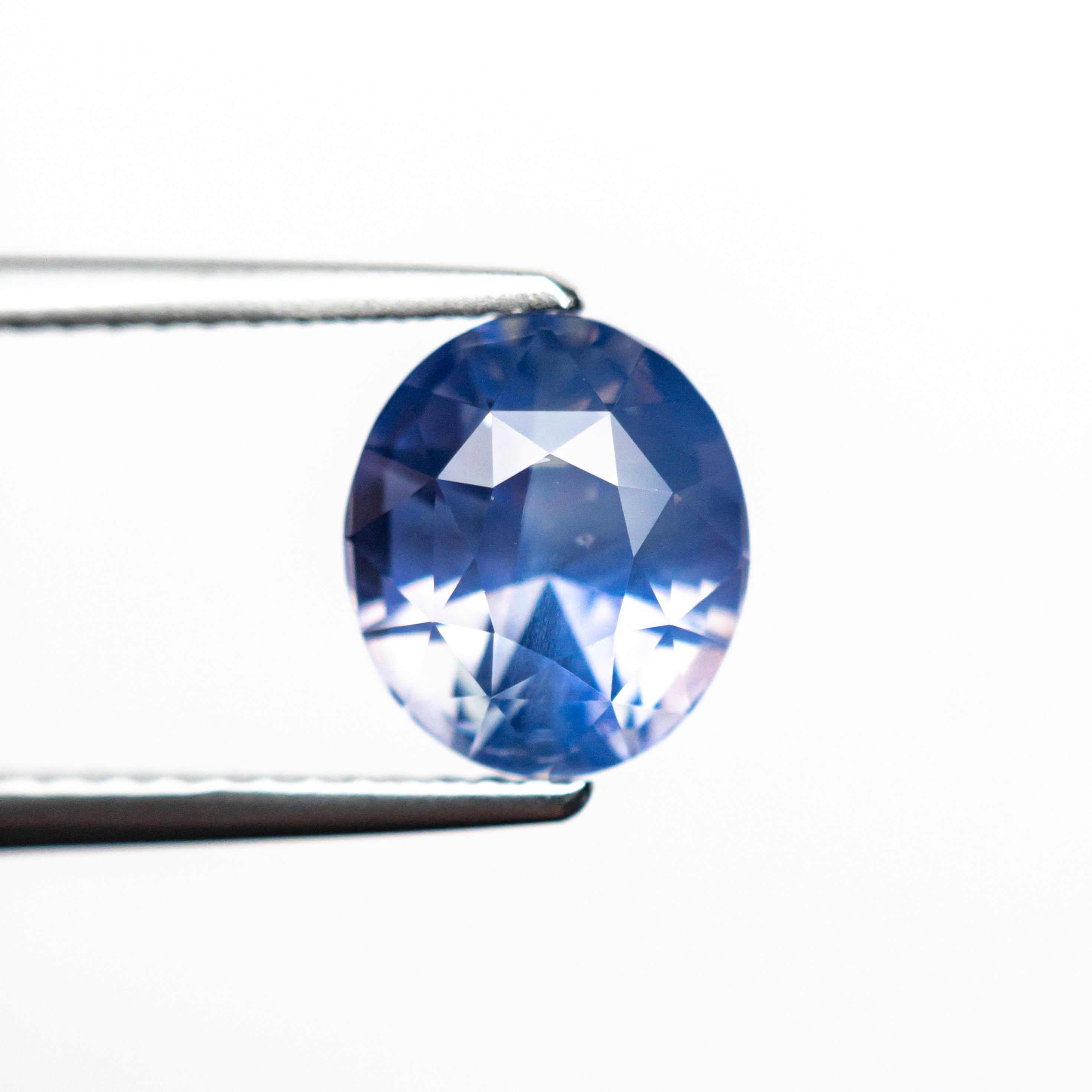2.58ct Natural Oval Brilliant Blue Sapphire Gemstone (7.99x6.96x5.70mm) - Certified Loose Stone for Jewelry Making, Engagement Rings & Fine Collections