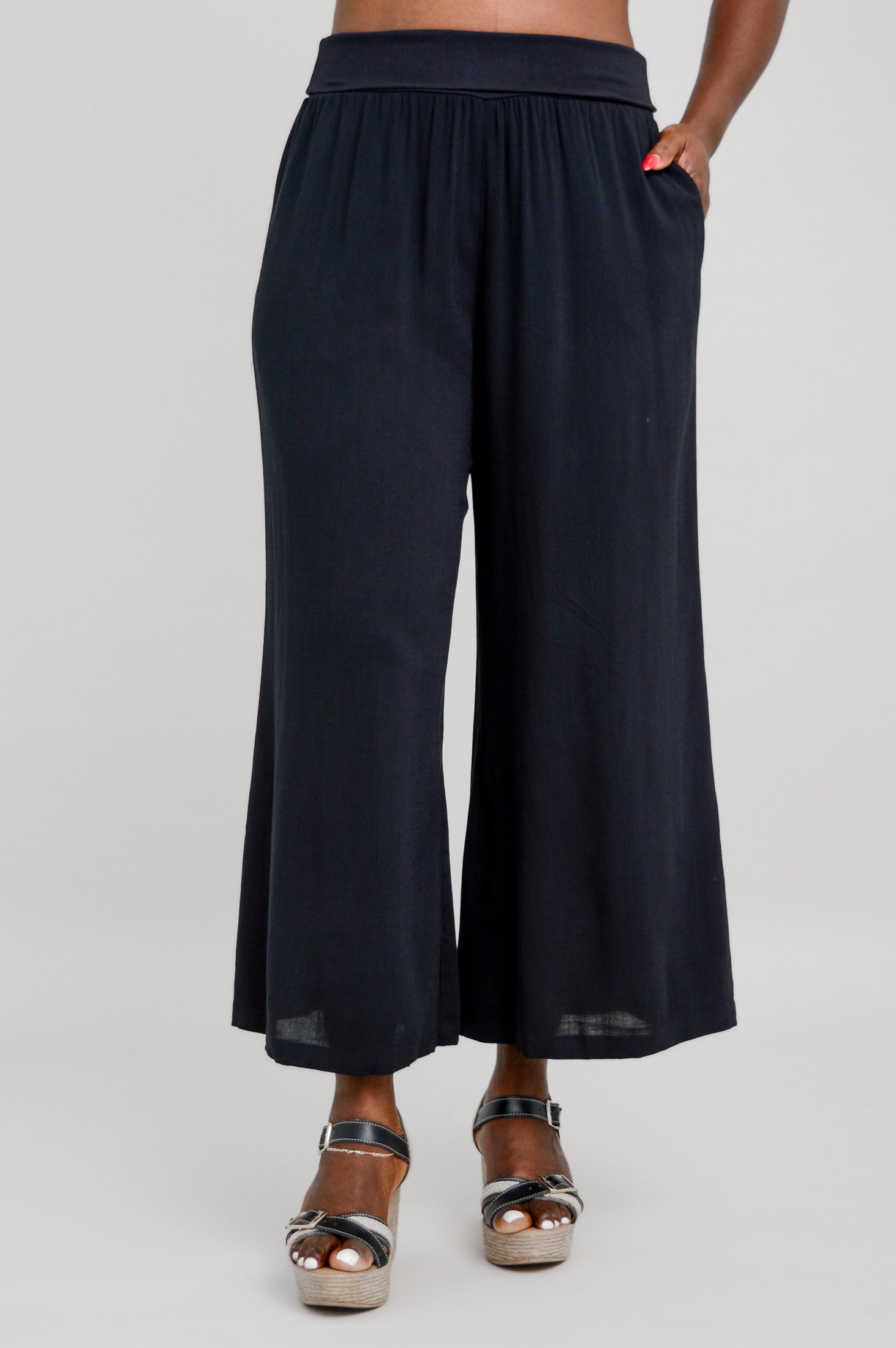 Landon Capri Pants for Women - Black Linen Bamboo Blend - Comfortable & Breathable for Summer, Travel & Casual Wear