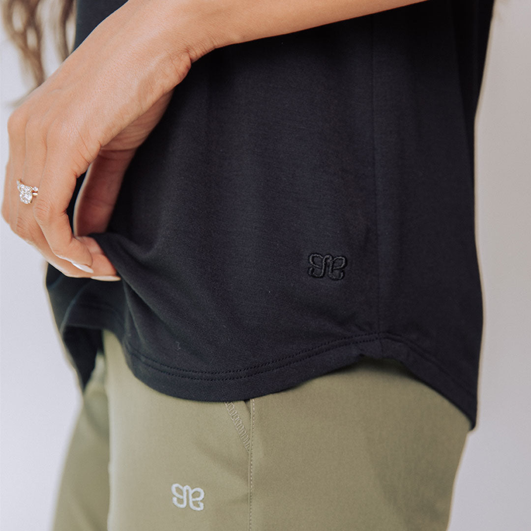 Soft & Breathable Bamboo Black Basic Tee for Men & Women | Eco-Friendly Comfort Fit T-Shirt | Perfect for Casual Wear, Yoga & Lounge