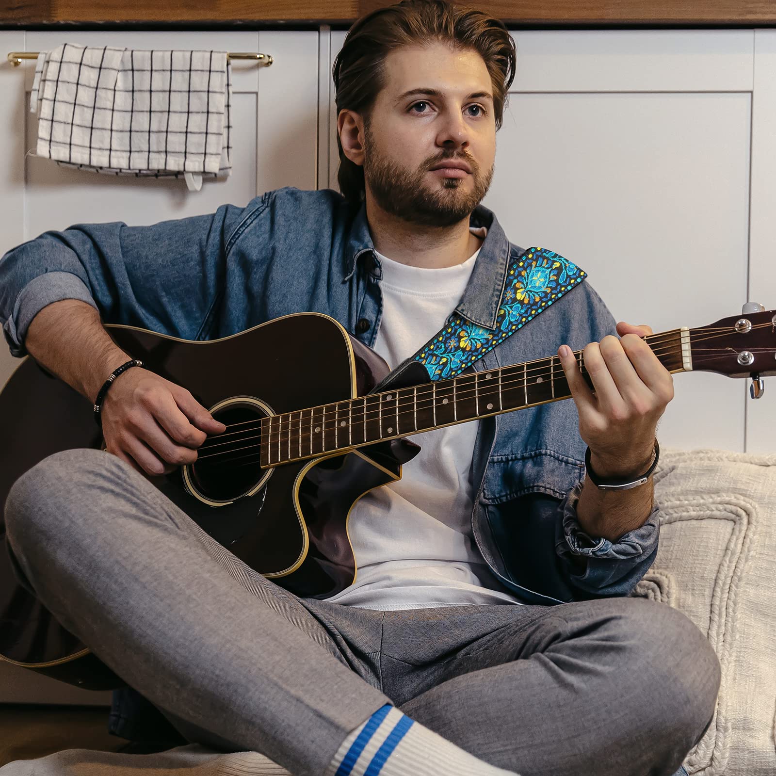 Premium Jacquard Embroidered Cotton Guitar Strap with Genuine Leather Ends - Adjustable Shoulder Strap for Bass, Acoustic & Electric Guitars - Perfect for Live Performances, Studio Sessions & Music Practice