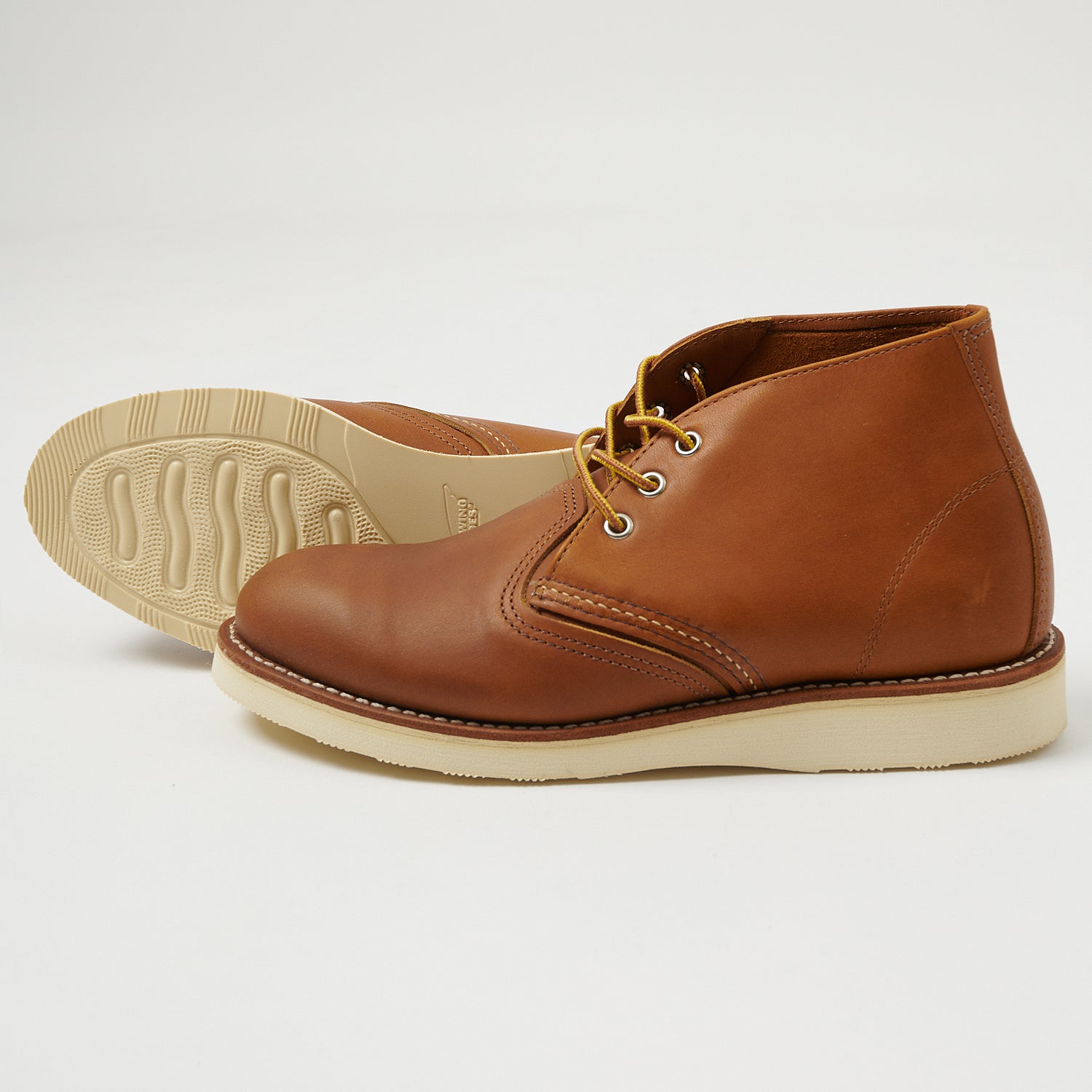 Red Wing 3140 Men's Chukka Boots in Tan Leather - Comfortable & Durable Work Boots for Construction, Hiking & Outdoor Activities