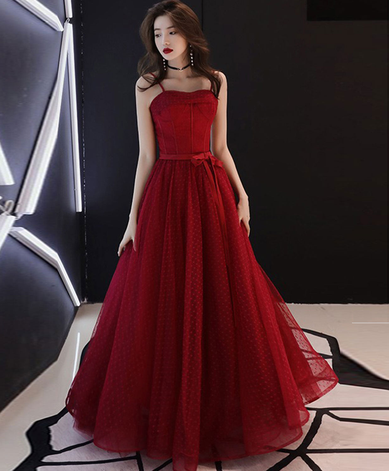 Elegant Burgundy Tulle Lace Long Prom Dress | Formal Evening Gown for Women | Perfect for Homecoming, Wedding Guest & Special Occasions