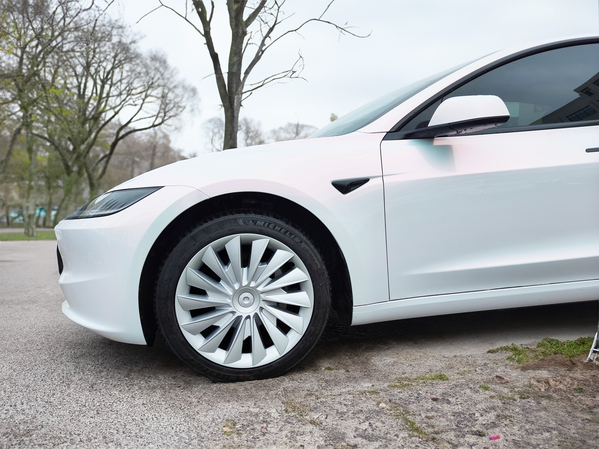 2024 Tesla Model 3 Highland 18