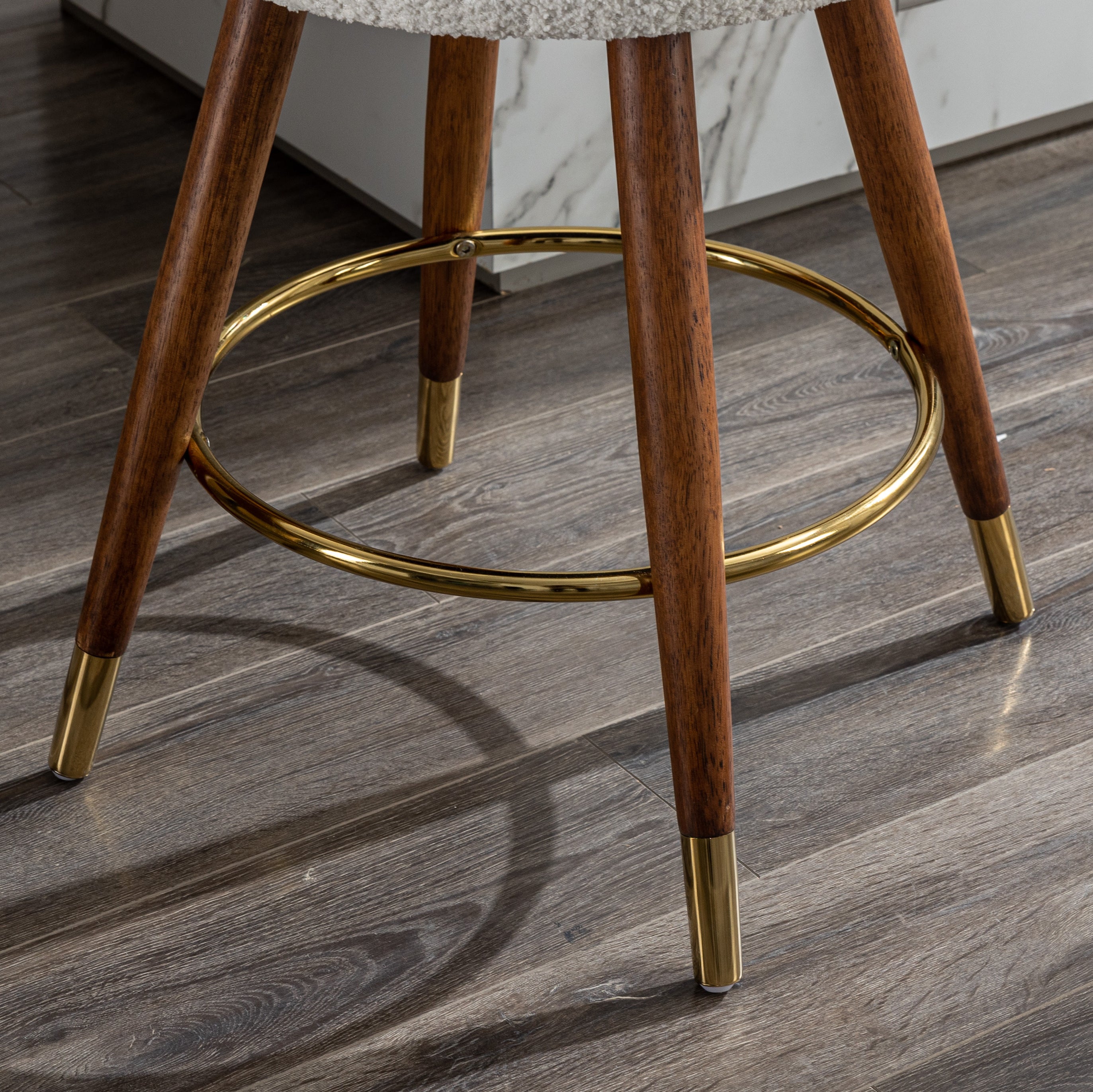 Roundhill Furniture MoMo Boucle Upholstered Swivel Bar Stool - 360° Rotating Counter Height Stool with White Fabric - Perfect for Kitchen Islands, Breakfast Bars & Modern Home Decor