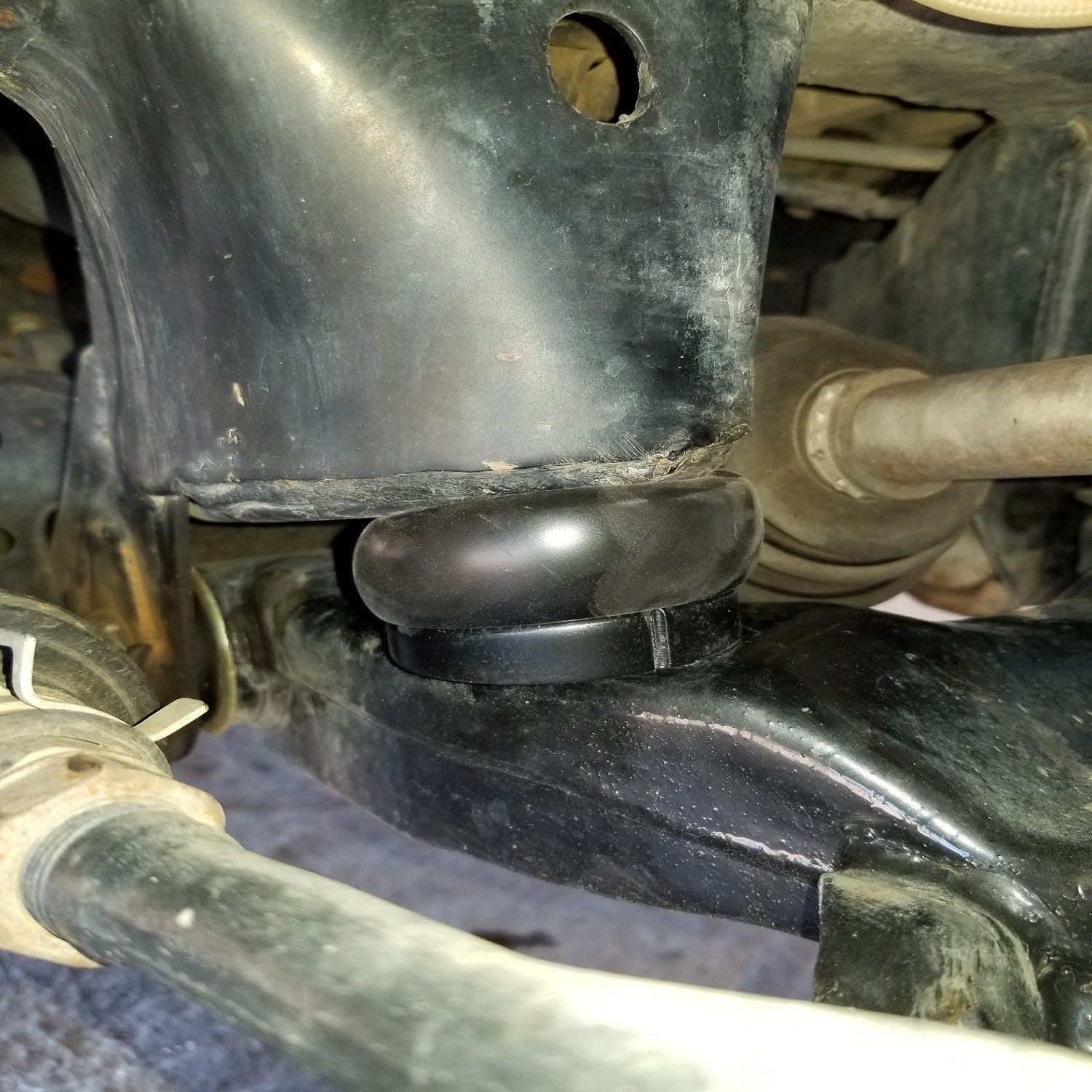 DuroBumps DBF24RPU Heavy Duty Front Bump Stops for 1989-1995 Toyota Pickup Trucks - Improve Off-Road Performance & Suspension Protection