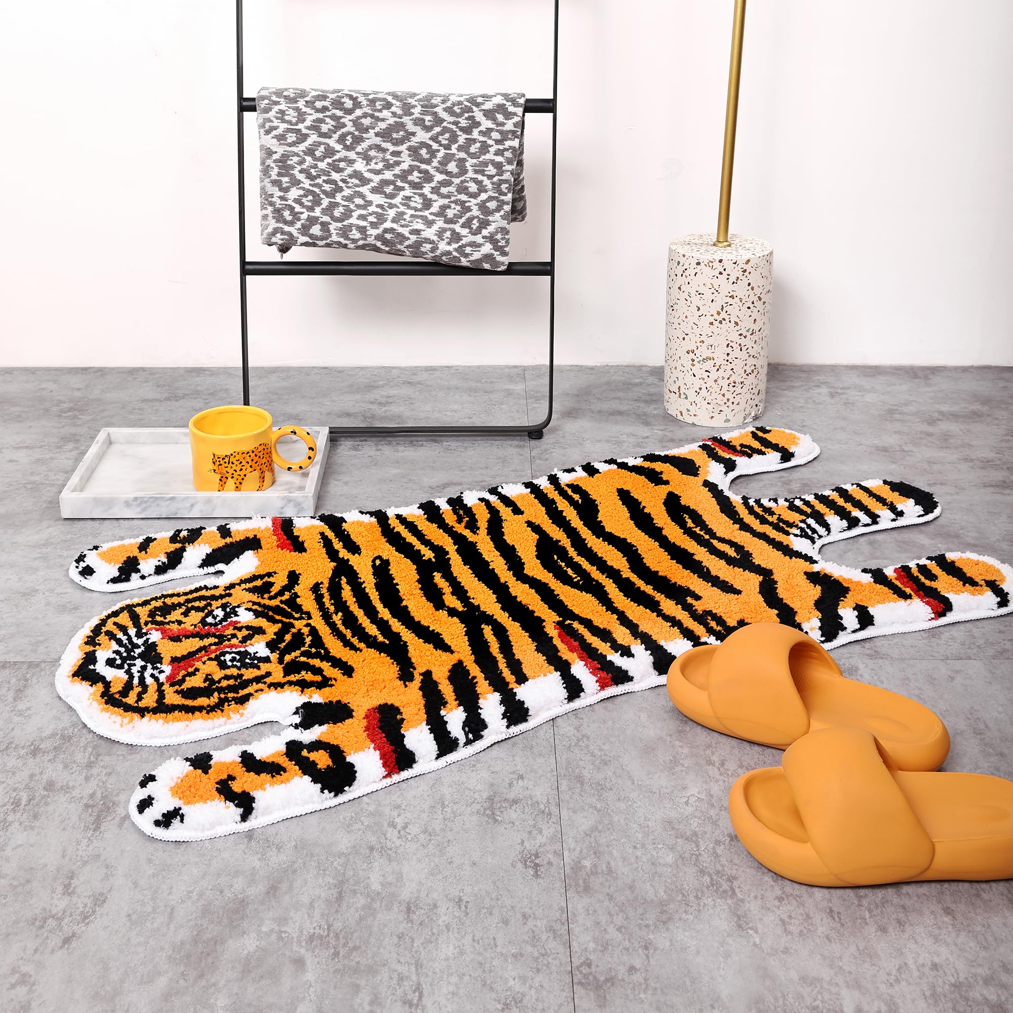 Panstar Non-Slip Tiger Bath Mat - Super Absorbent Plush Cartoon Animal Shaped Bathroom Rug for Kids & Adults, Soft Orange Yellow Tiger Design - Perfect for Bathroom, Shower, and Bathtub Safety