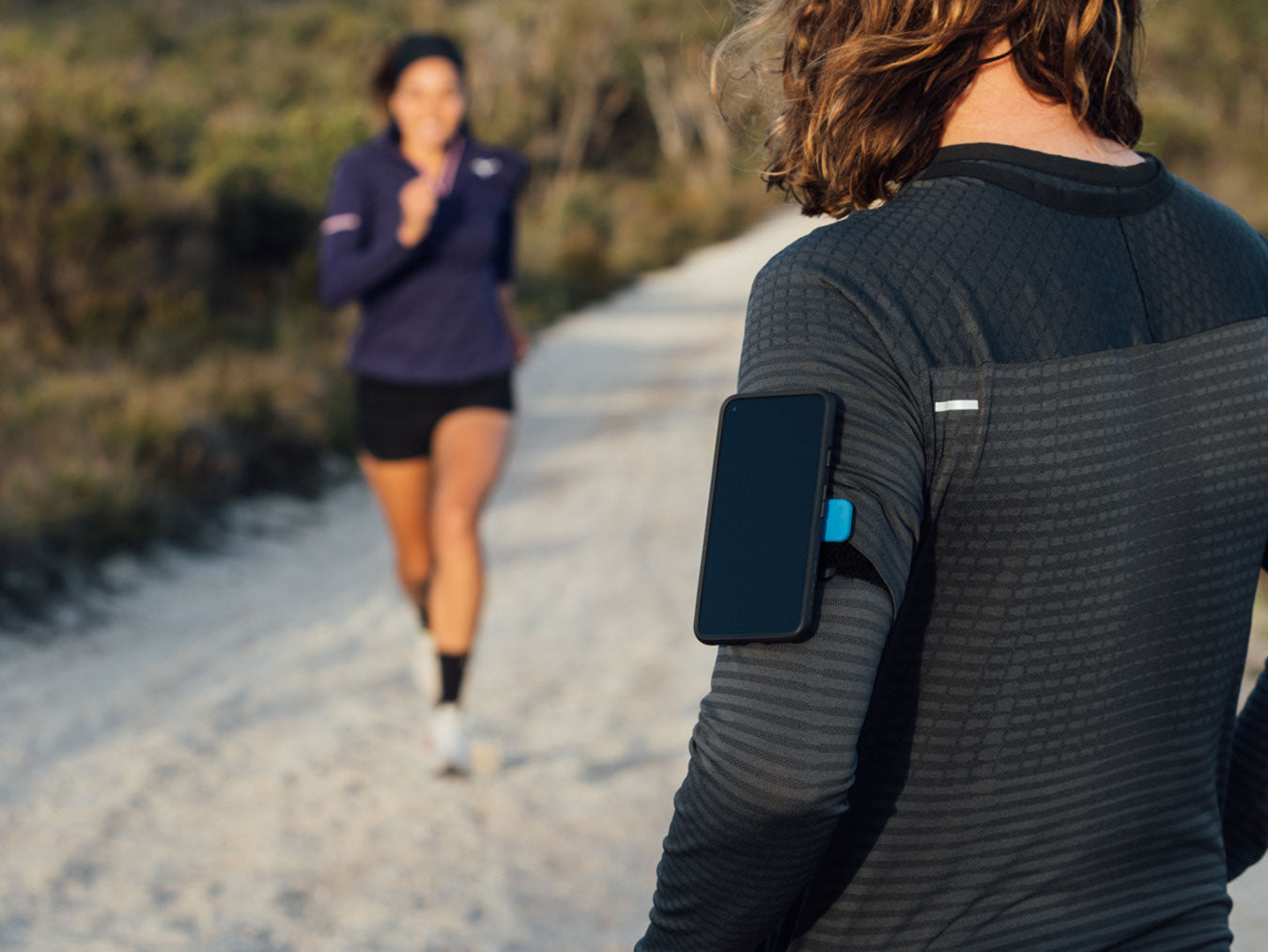 Running Armband for iPhone - Secure & Comfortable Phone Holder for Jogging, Workouts & Fitness - Perfect for Gym, Outdoor Sports & Active Lifestyle