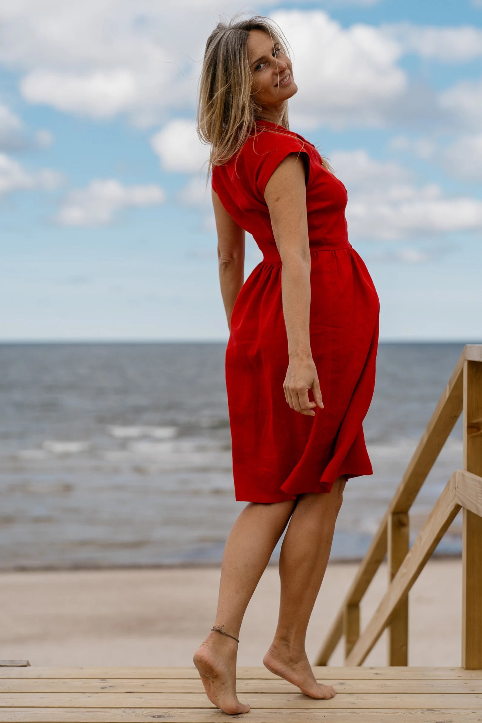 Elegant Red Fitted Linen Dress for Women - Cinderella Style Summer Dress for Casual Wear, Beach Outings, and Special Occasions