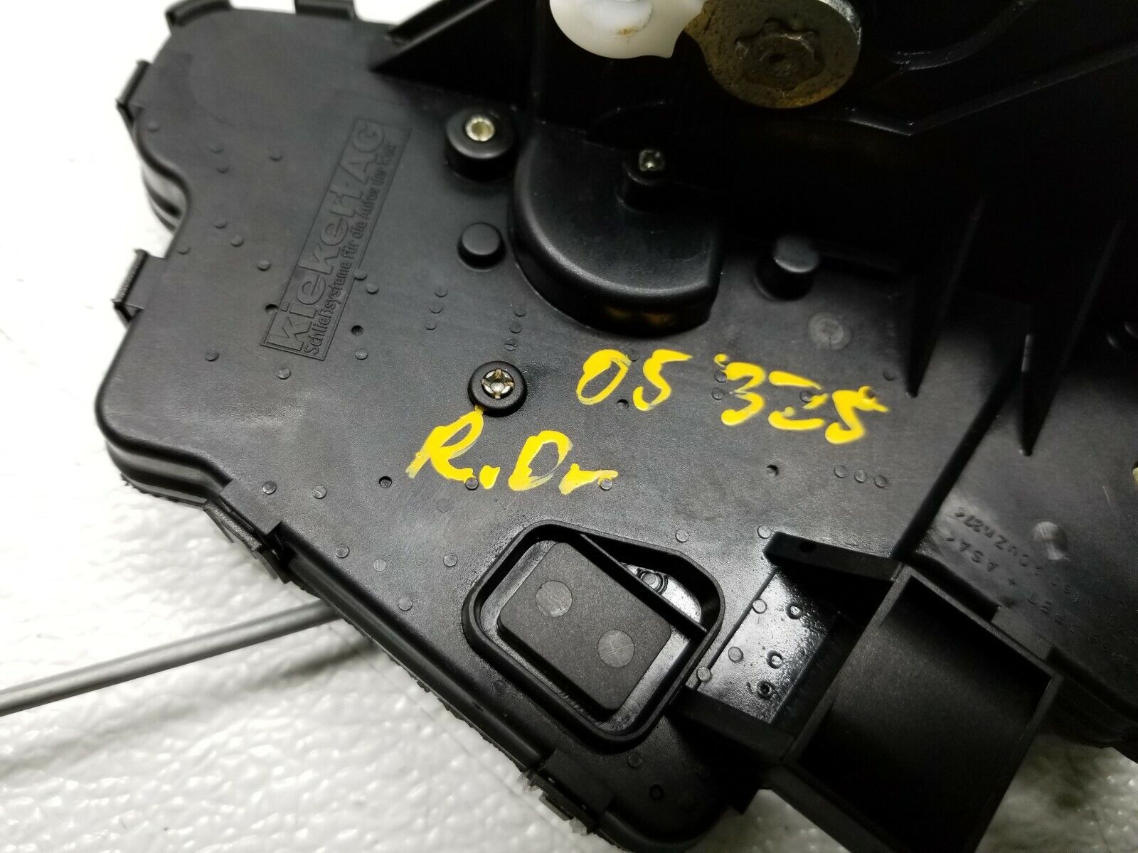 BMW E46 Rear Left Driver Side Door Lock Latch Actuator OEM Replacement Part - Compatible with 2000-2006 3 Series - Perfect for DIY Car Repair & Maintenance