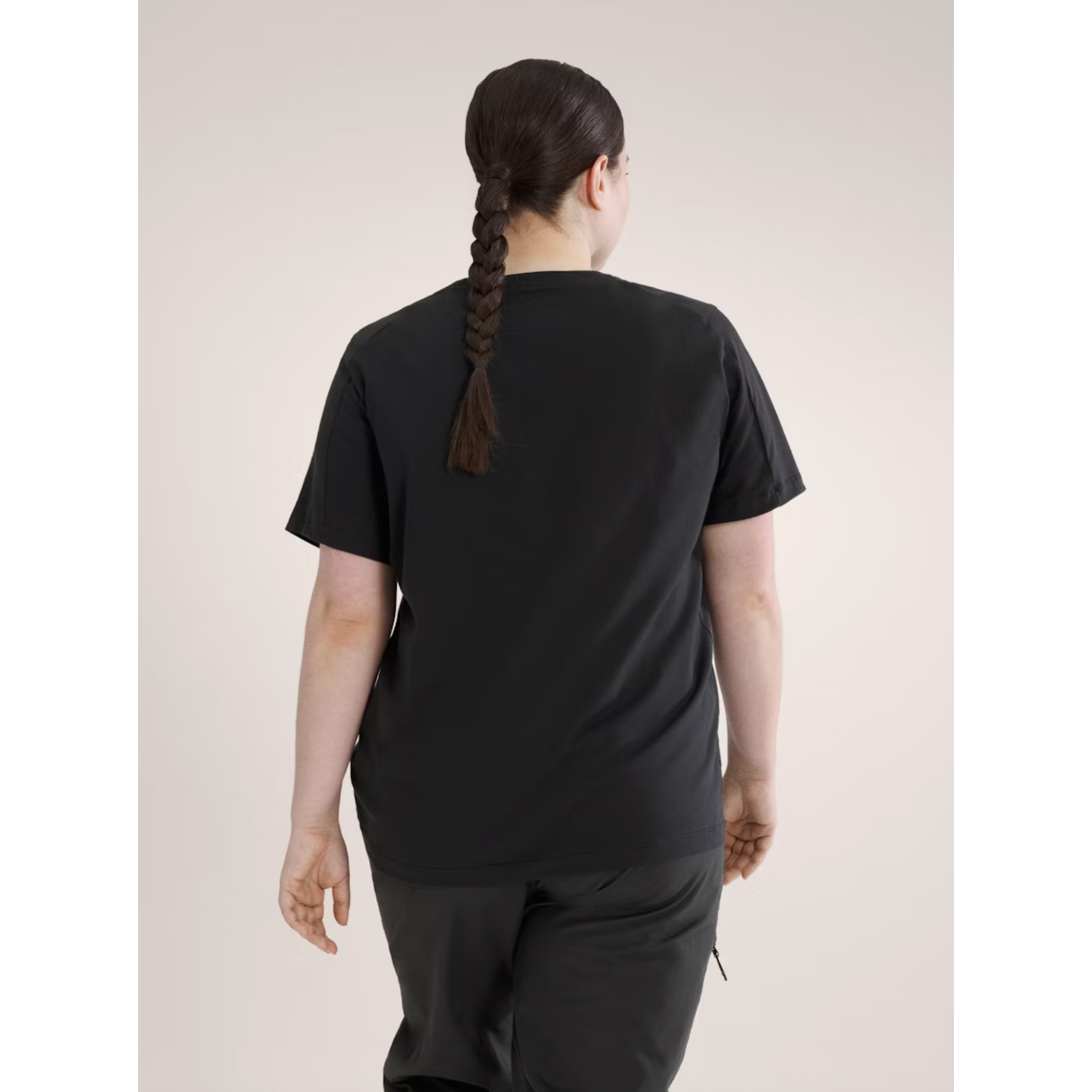 Arctery'x Women's Kragg SL Cotton Emblem Short Sleeve Crew Shirt - Comfortable Casual Top for Hiking, Travel & Outdoor Adventures