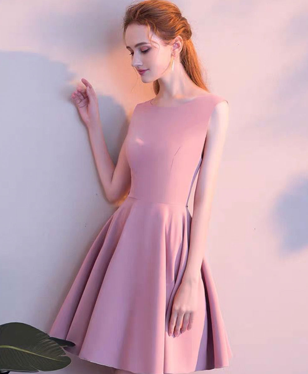 Elegant Pink Satin Short Prom Dress for Homecoming - Perfect for School Dances, Parties & Special Occasions