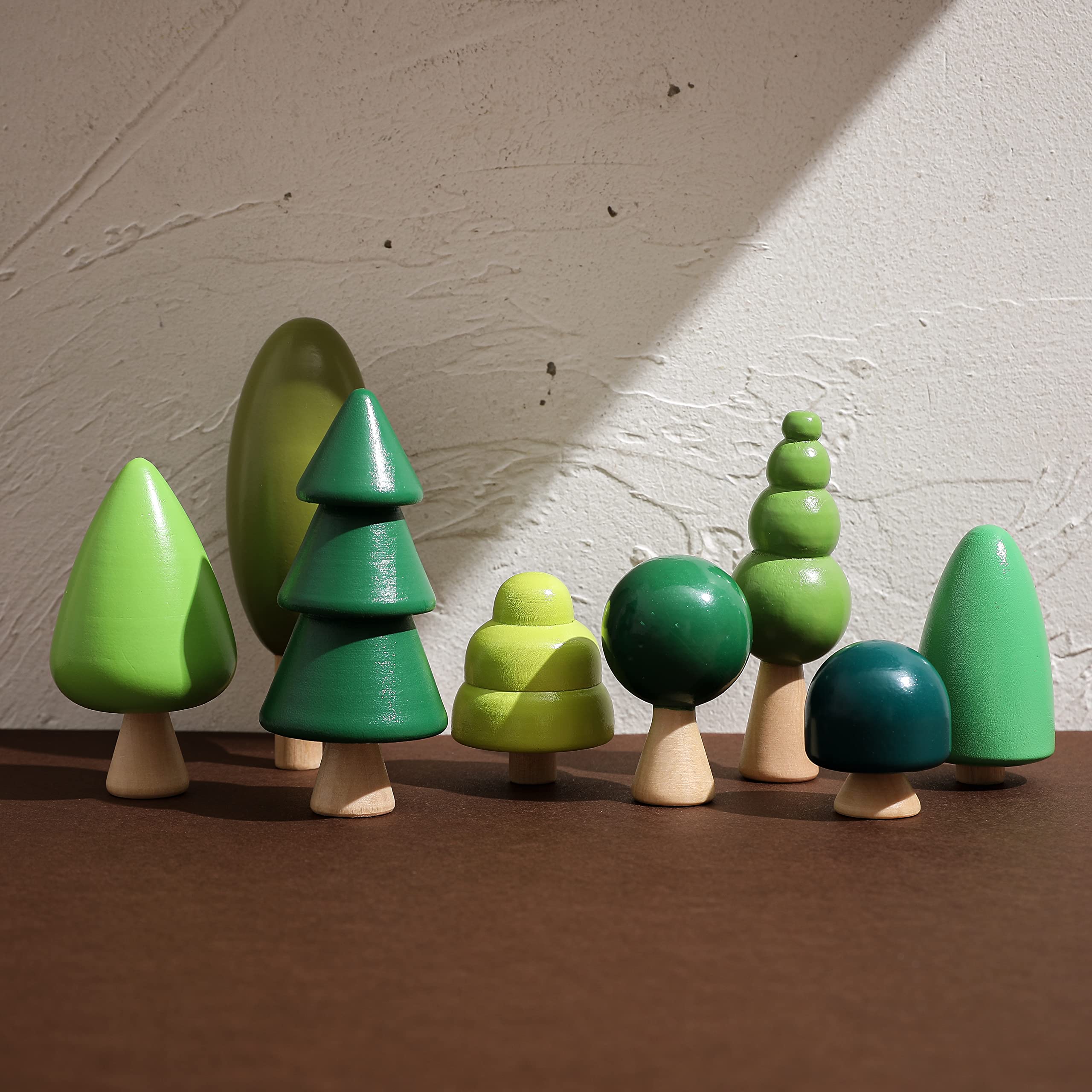OESSUF 8Pcs Wooden Tree Toy Set - Natural Woodland Trees for Kids, Creative Toddler Arts & Crafts, Educational Forest Playset - Perfect for Pretend Play, Nature Learning, and Montessori Classroom Activities