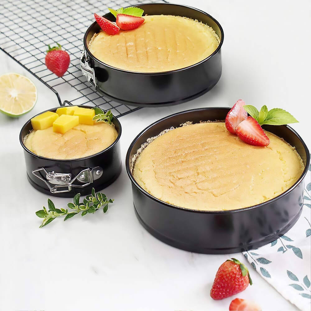 Premium Hudson Springform Cake Pan Set of 4 - Nonstick Round Baking Pans for Cheesecakes, Pies & Desserts - Perfect for Home Bakers & Professional Chefs