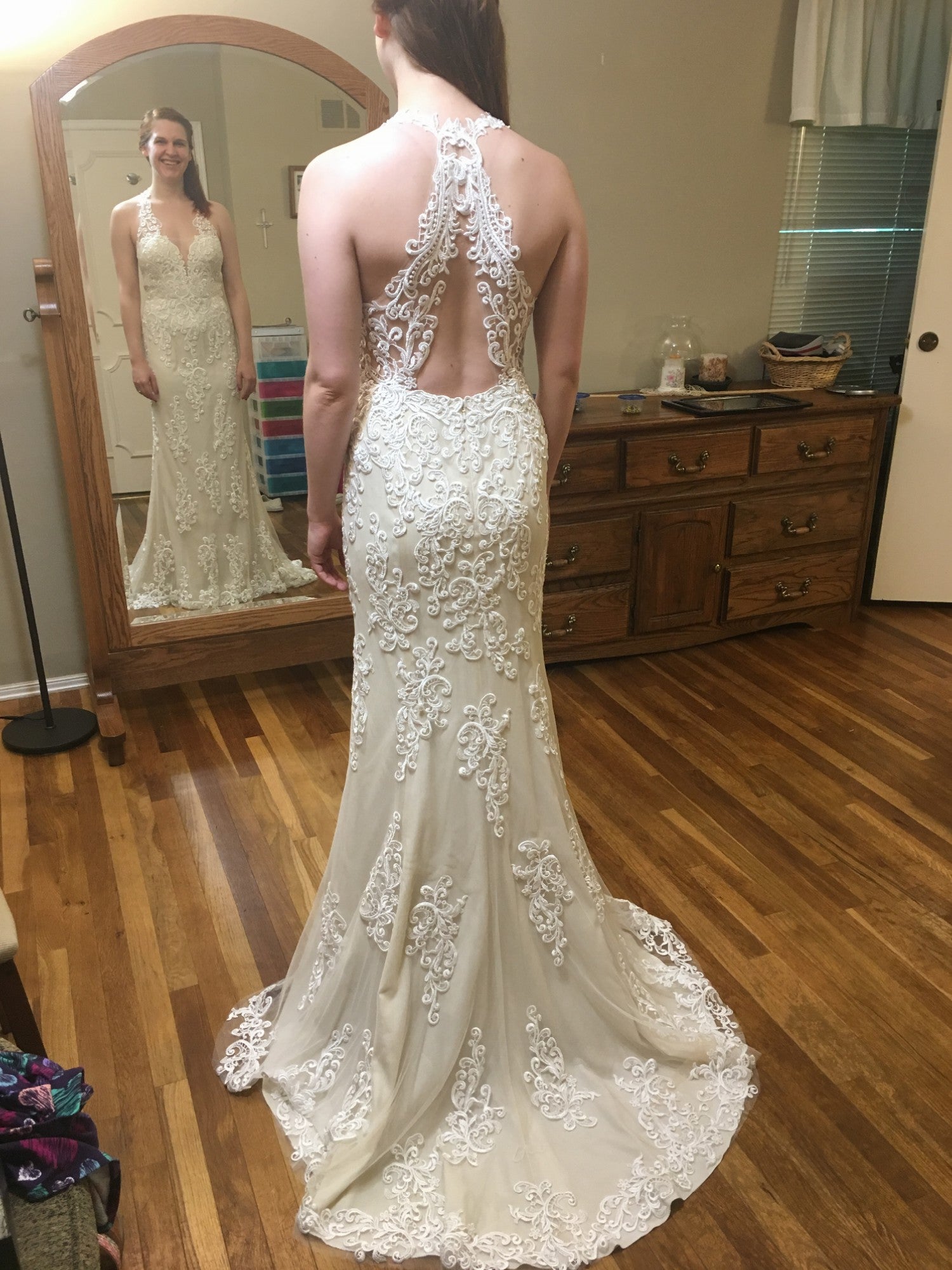 Willowby Sookie Gown - Elegant Lace Wedding Dress for Bride, Beach & Garden Ceremony