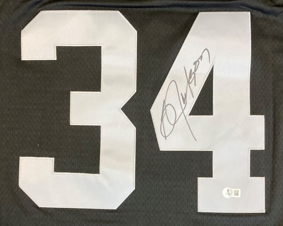Authentic Bo Jackson Signed Oakland Raiders Mitchell & Ness Throwback Football Jersey - Limited Edition Collectible for Sports Memorabilia Fans & Raiders Supporters - Perfect for Display, Gifting, and Game Day Celebrations
