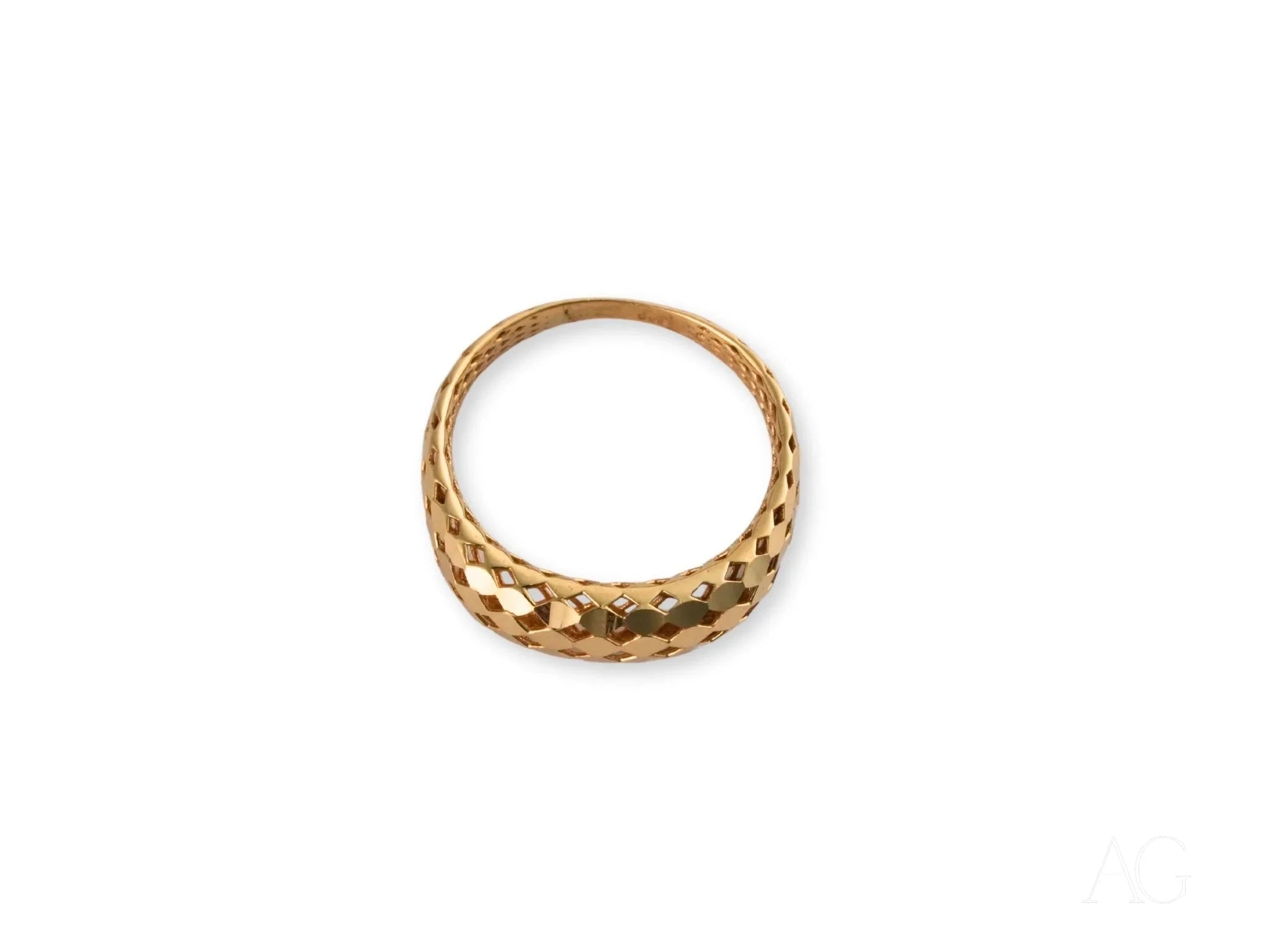 Golden Mesh Elegance Ring - 14K Gold Plated Dainty Stackable Ring for Women, Perfect for Everyday Wear, Gift Giving & Special Occasions