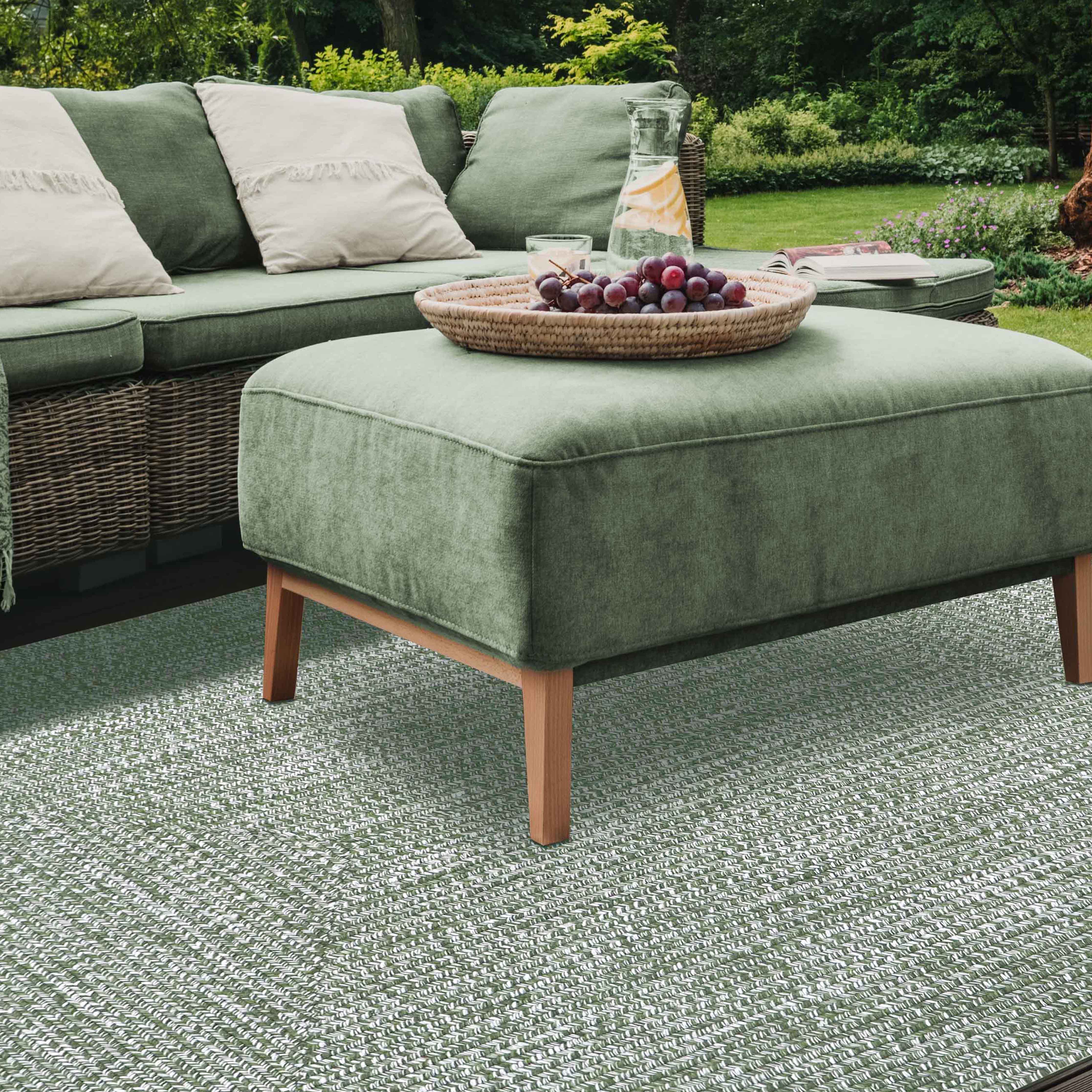 Two-Toned Braided Bohemian Area Rug - Indoor/Outdoor Use for Living Room, Patio & Bedroom Decor