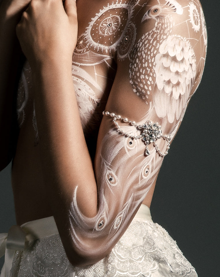 Elegant Kezani Pearl Wedding Armband - Pretty Eloise Pearl Drape Bridal Jewelry for Weddings, Prom & Special Occasions