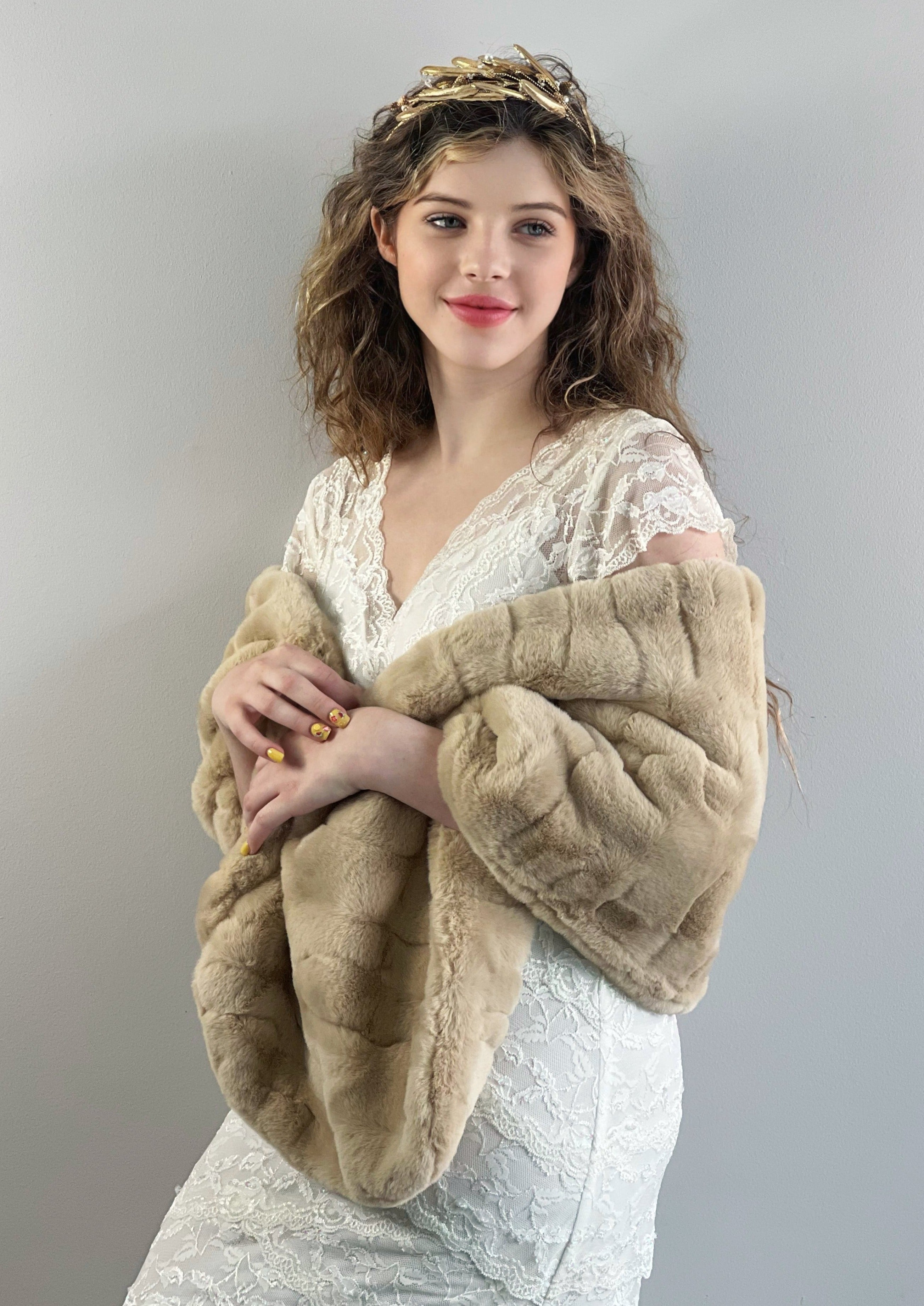 Light Beige Ivory Reversible Faux Fur Shawl Wrap - Soft Winter Scarf for Women (Jenny Ivy04) - Perfect for Cold Weather, Evening Outfits, and Gift Giving