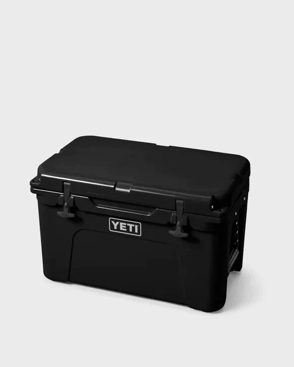 Tundra 45 Quart Hard Cooler - Heavy-Duty Rotomolded Ice Chest for Camping, Fishing, Hunting, and Outdoor Adventures | Keeps Ice for Days, Perfect for Tailgating, Beach Trips, and RV Travel