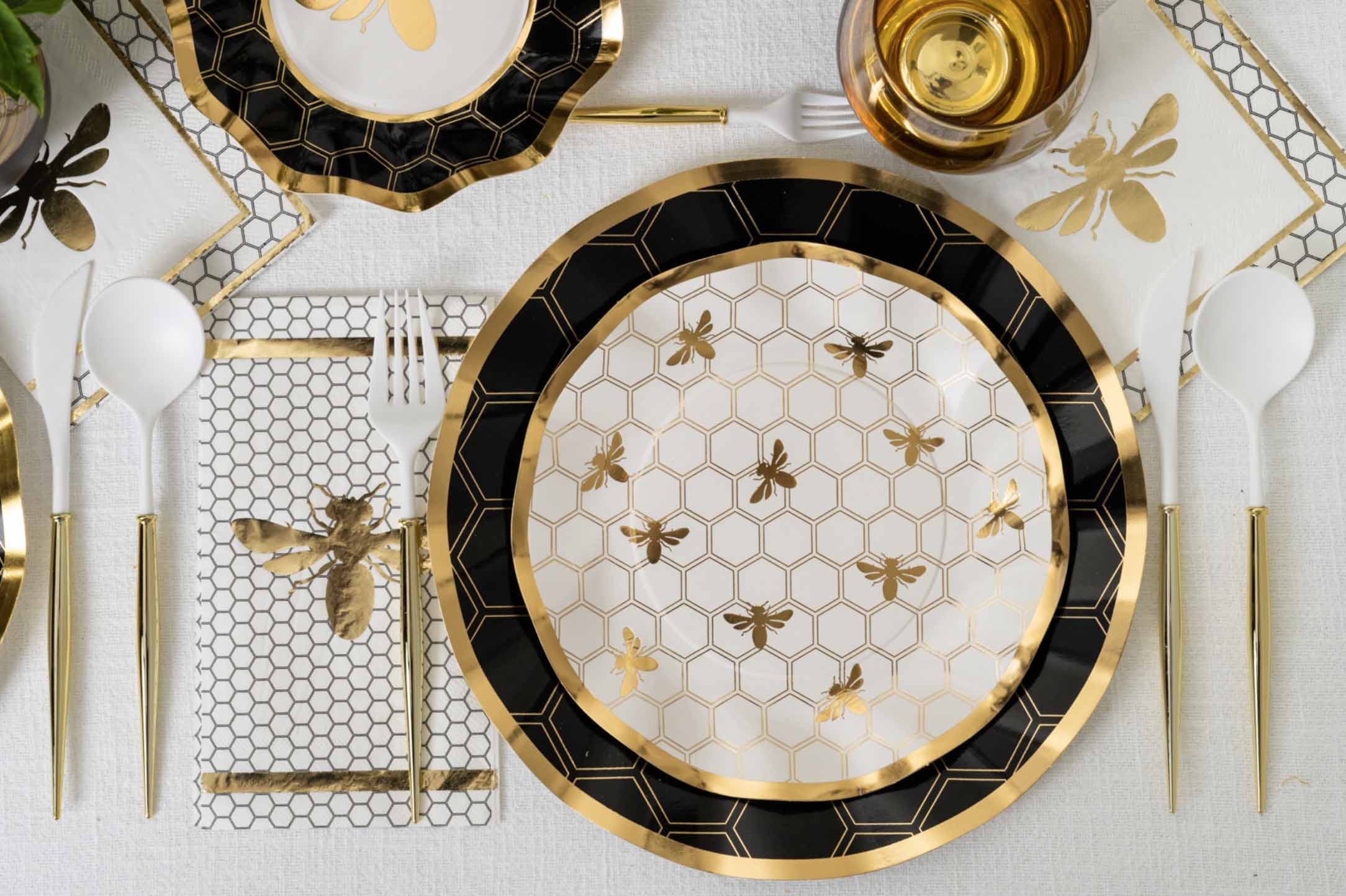 Premium Honeybee Themed Table Decor Set - Elegant Dining & Party Centerpiece for Weddings, Events & Home Decor