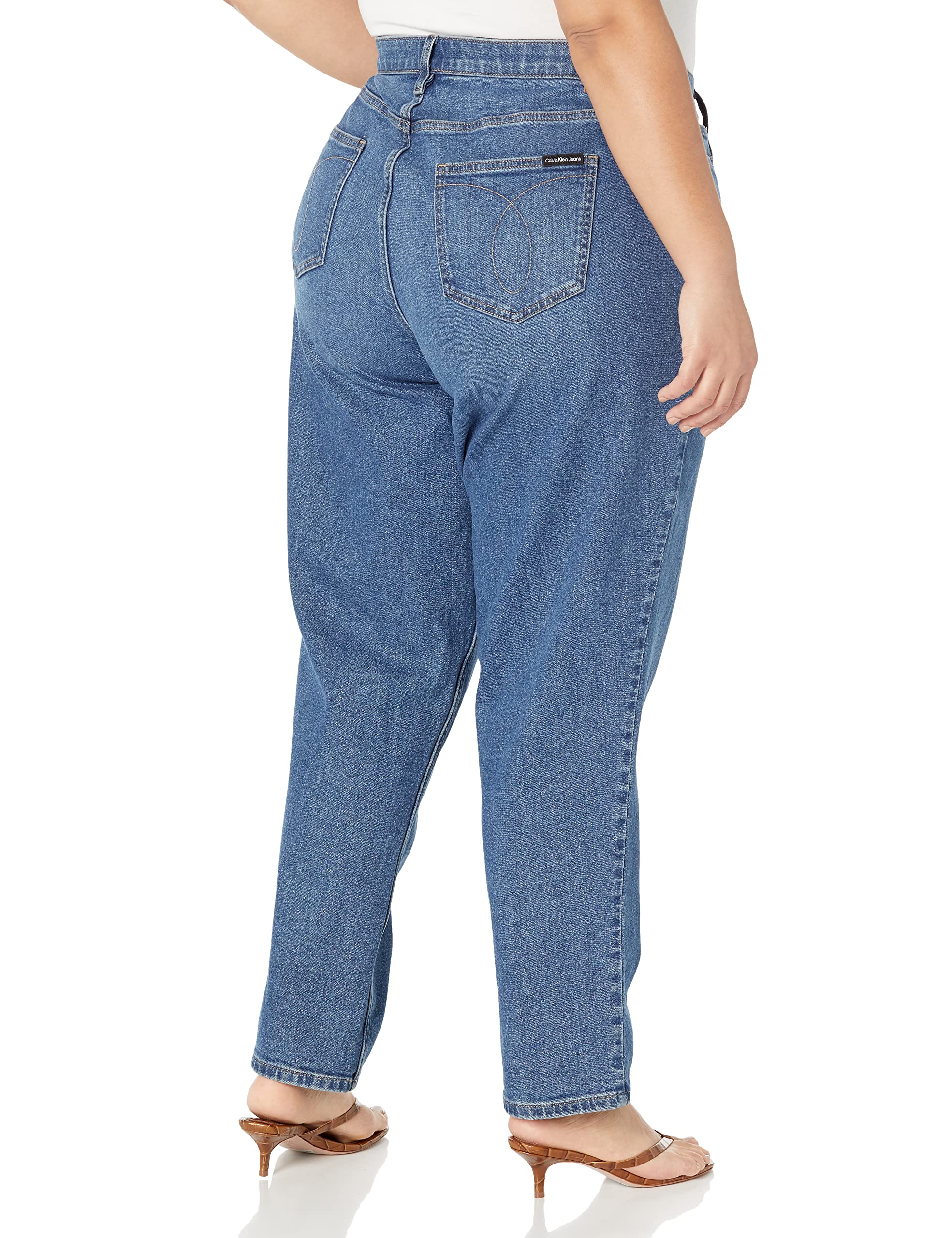 Calvin Klein Women's Plus Size Mid Rise Boyfriend Jeans - Comfortable Stretch Denim for Casual Wear & Everyday Outfits