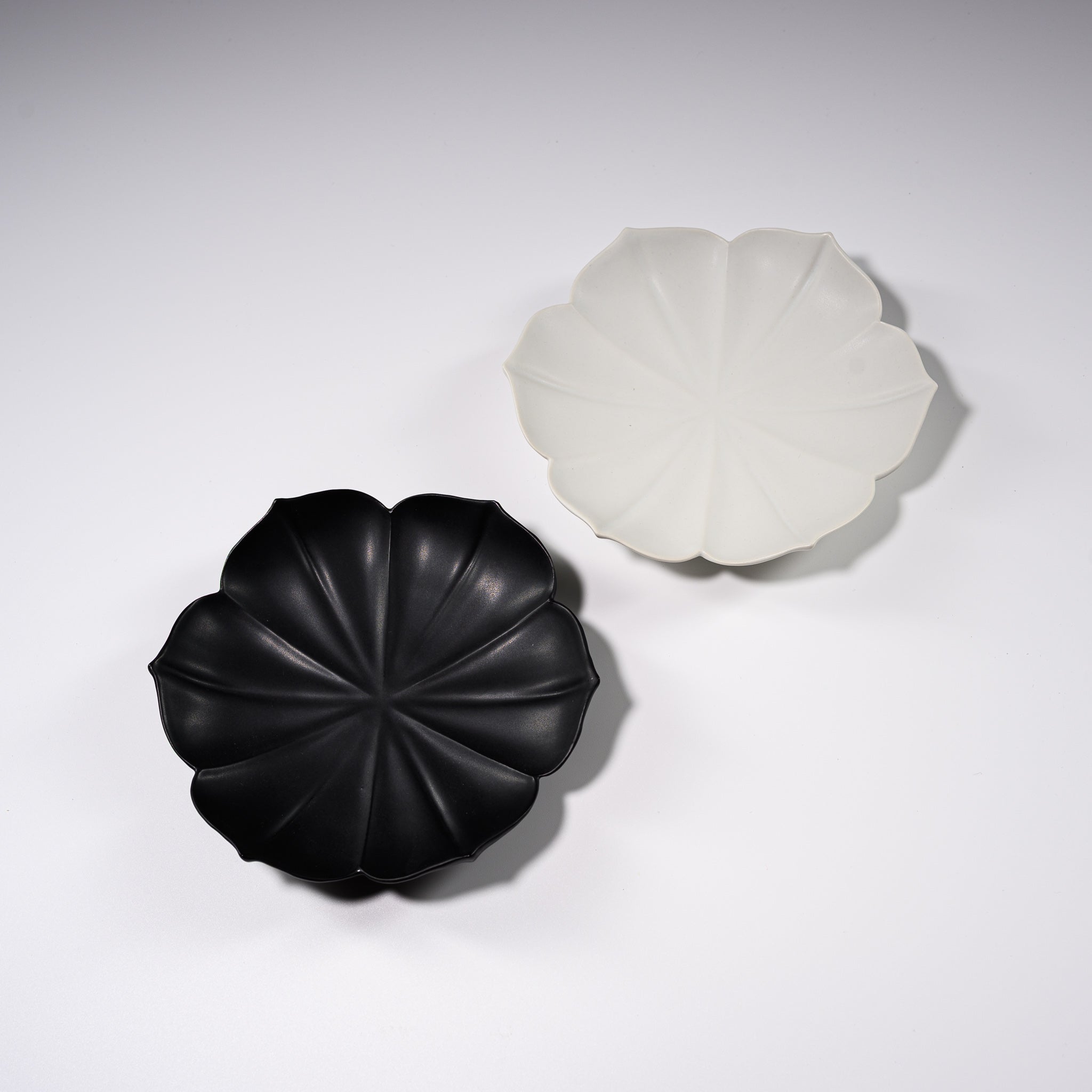 USUKIYAKI Handmade Ceramic Dessert Plate - Ryoka Style Japanese Pottery | Perfect for Tea Parties, Cake Serving & Home Decor