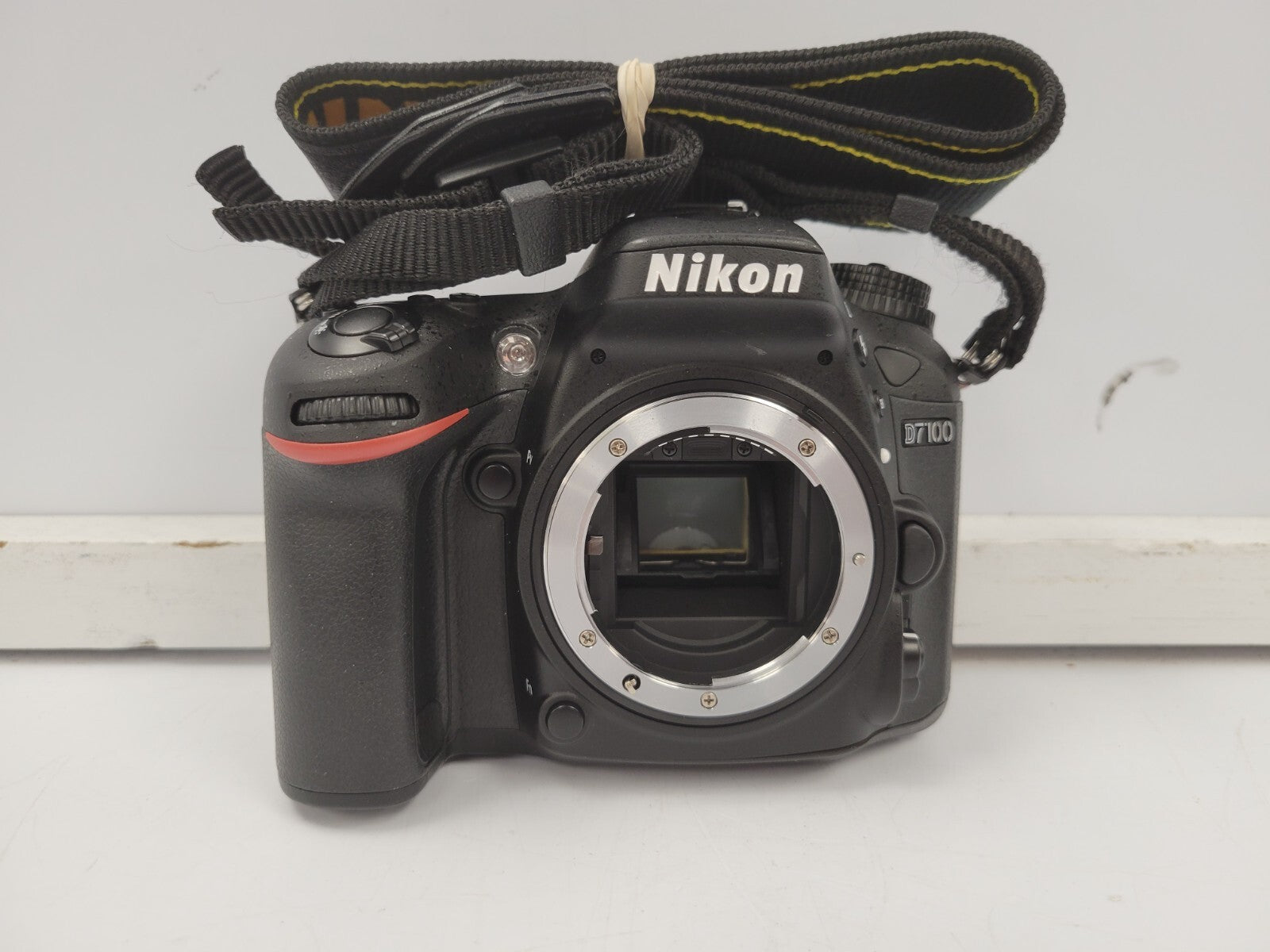 Nikon D7100 24.1MP DX-Format Digital SLR Camera Body - Perfect for Photography Enthusiasts, Travel & Professional Shoots