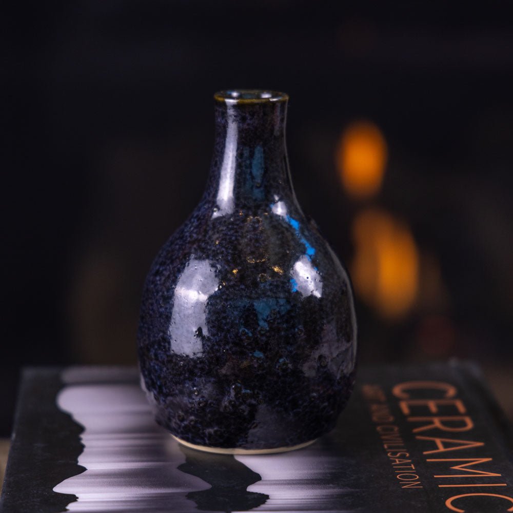Medium Decorative Stoneware Bud Vase - Handcrafted Pottery Flower Holder for Home Decor, Wedding Centerpieces & Tabletop Arrangements