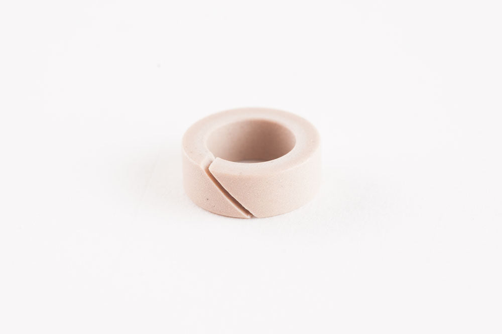 High-Quality Tan Spring Seal Assembly - Durable Rubber Seal for Automotive & Industrial Use - Perfect for Hydraulic Systems, Machinery, and Equipment Repair
