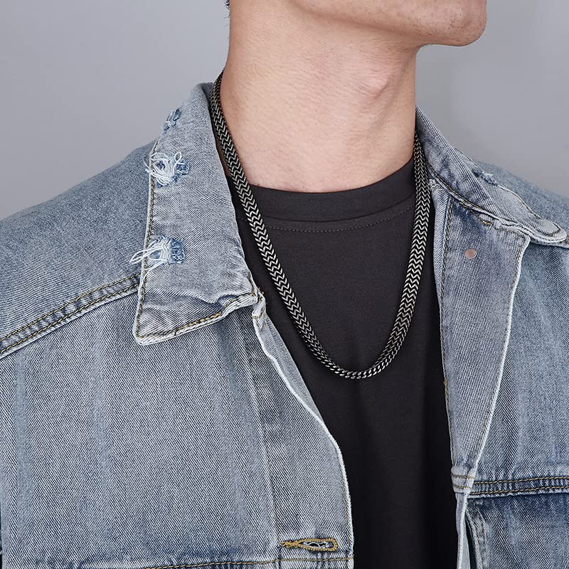 Punk Rock Snake Chain Necklace - Vintage Biker Jewelry for Men & Women - Hiphop & Gothic Style