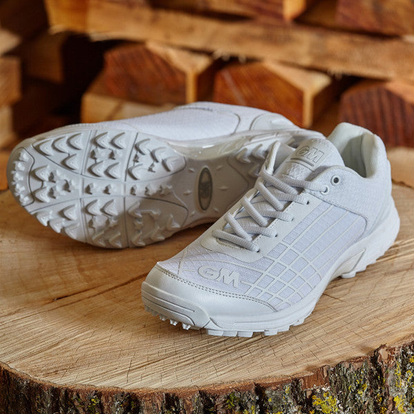 GM ICON All Rounder Cricket Shoes - Lightweight & Durable Spiked Sports Footwear for Men | Perfect for Cricket Matches, Practice & Outdoor Games