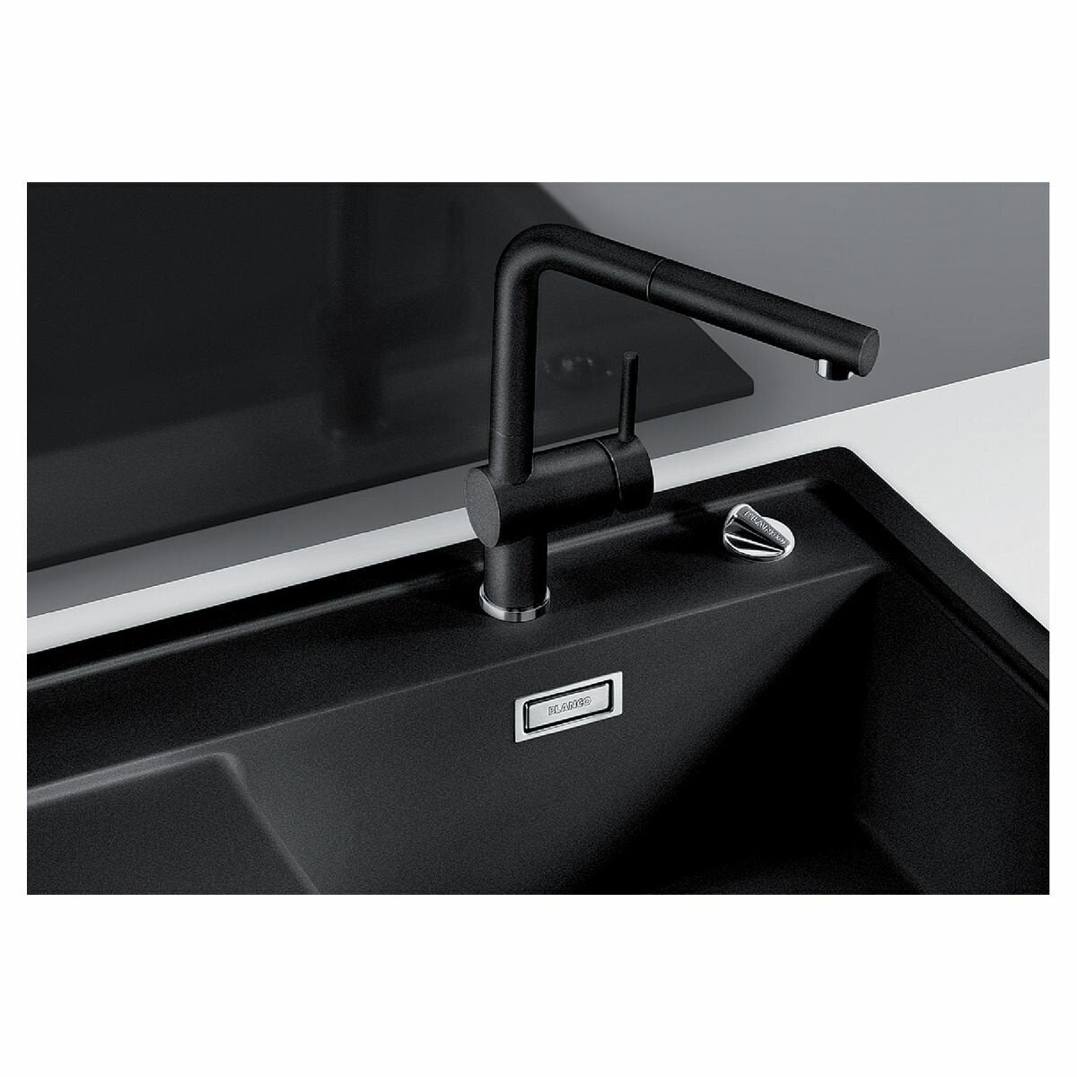 Blanco LINUS S Mixer with Pull Out Tap - Black (LINUSSB) | Premium Kitchen Faucet for Modern Homes, Perfect for Washing Dishes & Food Prep