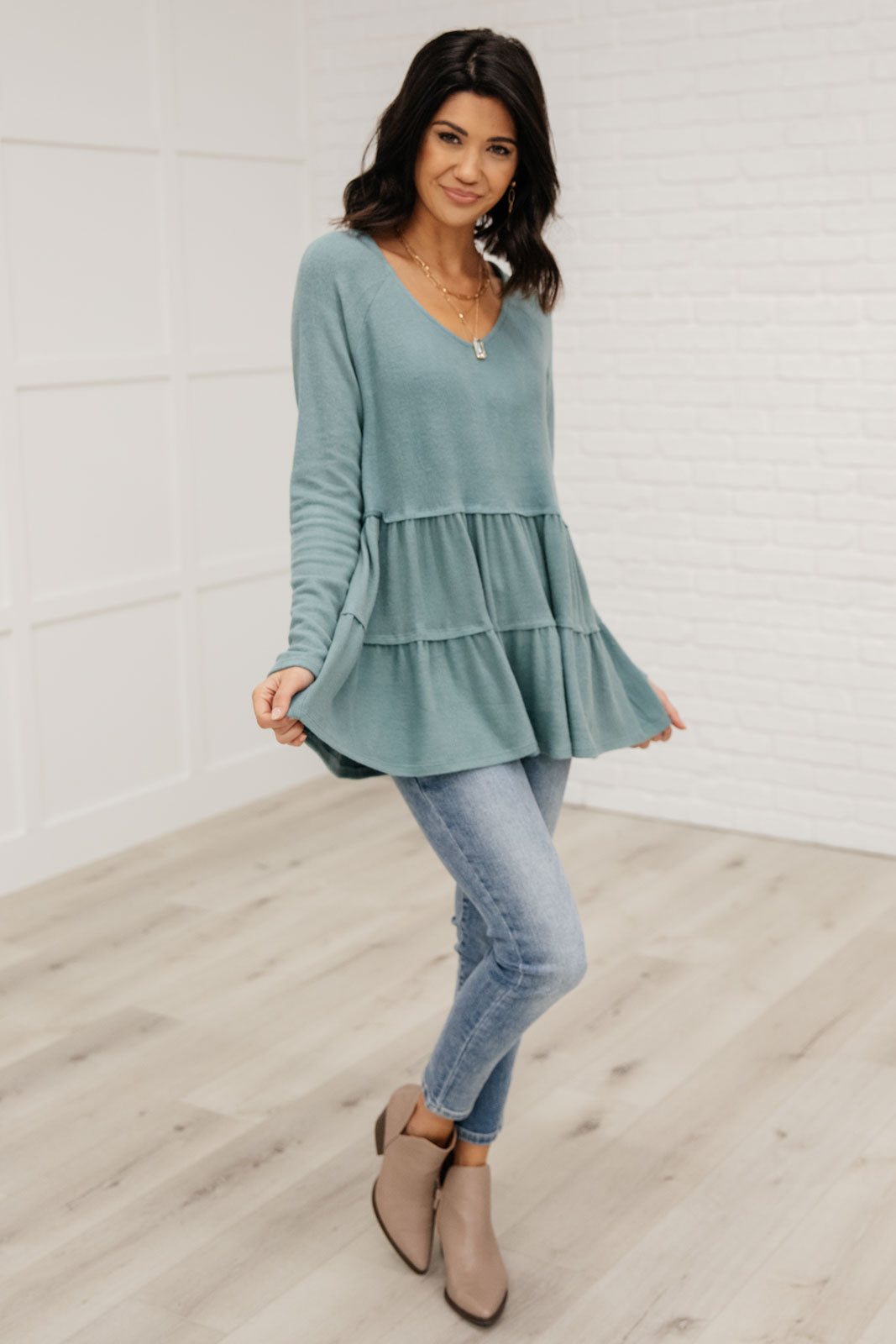 Stylish Women's Tiered Blouse - Flowy Layered Tunic Top for Casual & Office Wear | Perfect for Summer Outfits & Everyday Fashion