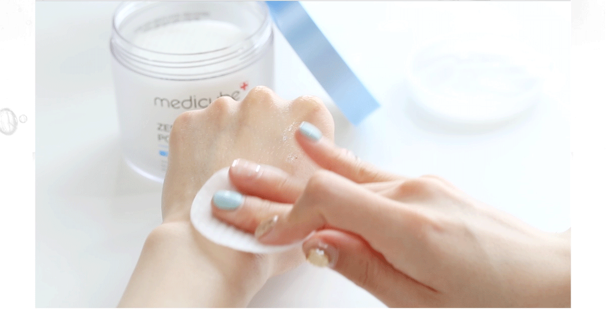 Medicube Zero Pore Pad Mild - 70 Count Exfoliating Pads for Sensitive Skin | Gentle Pore Care & Blackhead Removal | Daily Skincare Routine