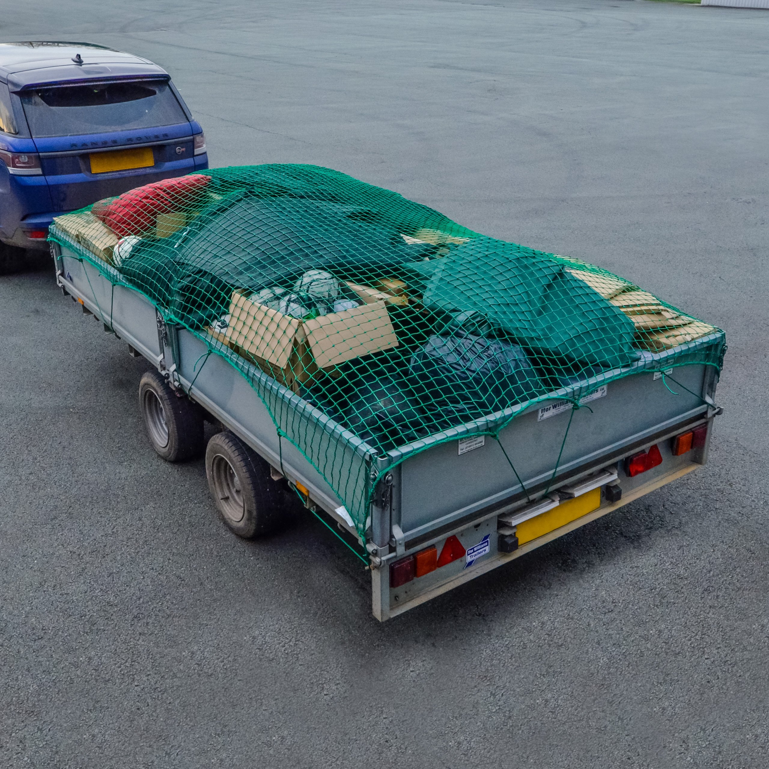 Heavy Duty 18' x 12' Cargo Net for Trucks & Trailers - Super Strong Mesh with Reinforced Edges & Fixing Cords (Also Available in 24' x 12') - Perfect for Securing Loads, Equipment & Cargo During Transport