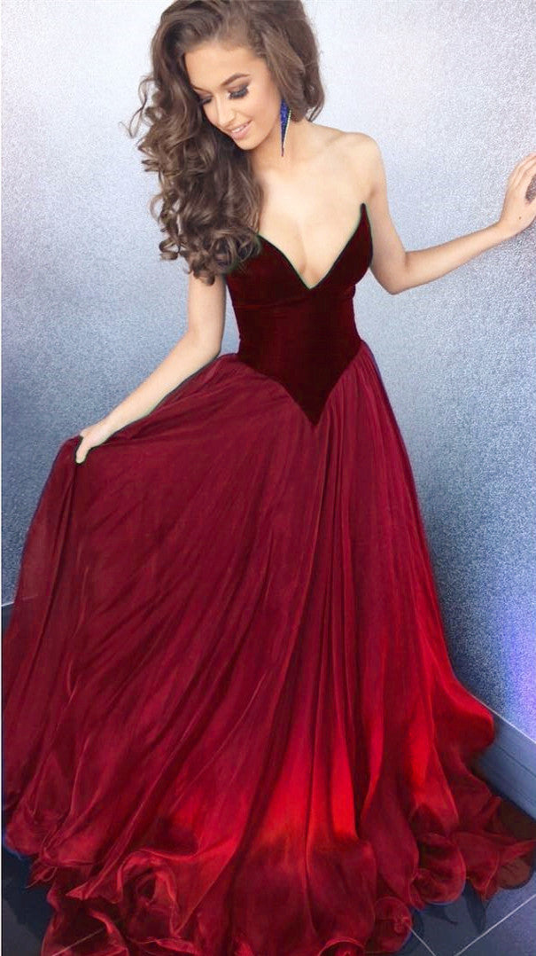 Deep V Neck Velvet Corset Top & Long Organza Prom Dress 2022 - Elegant Evening Gown for Homecoming, Formal Dances & Special Occasions