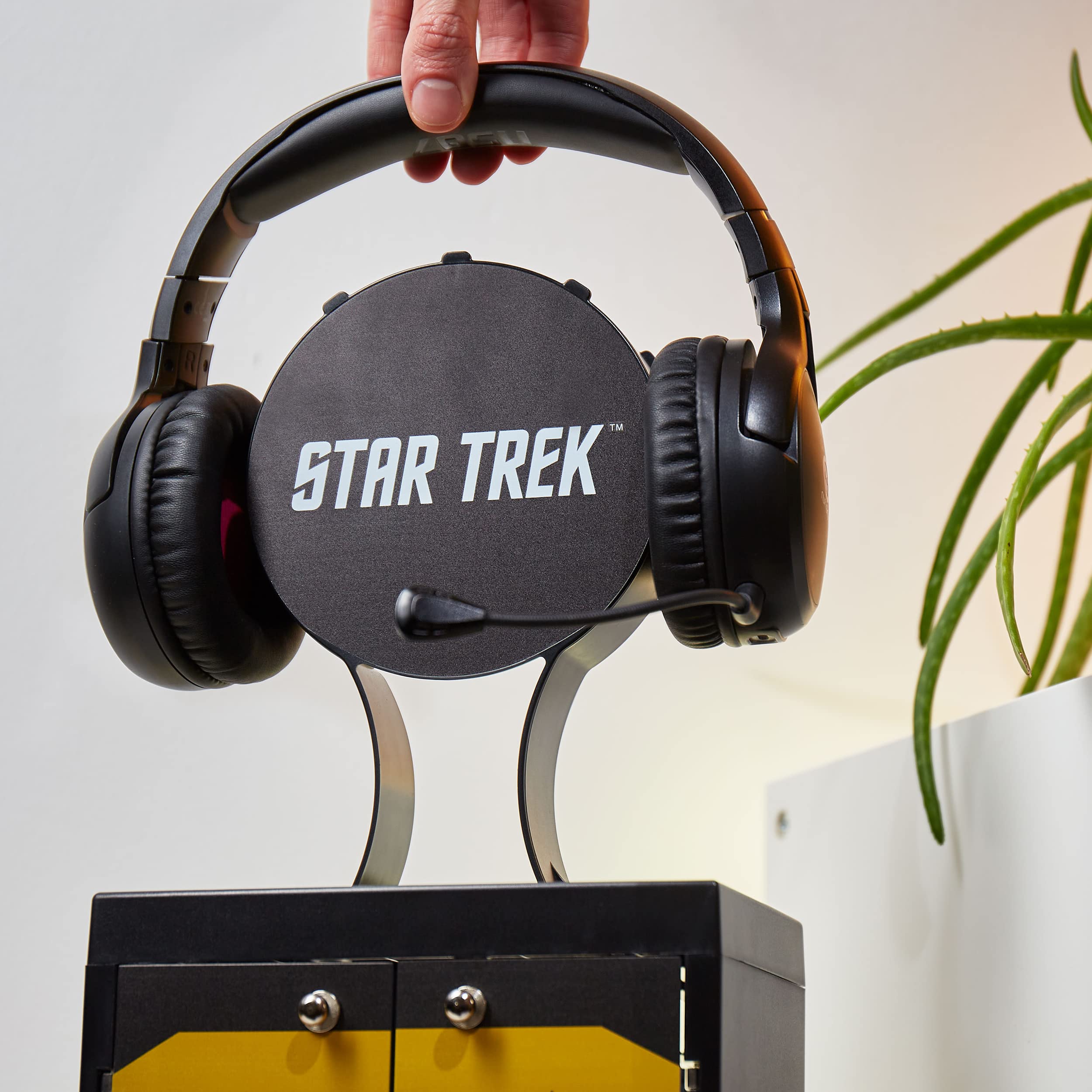 Numskull Official Star Trek Gaming Storage Stand – Holds 10 Games/DVDs, 4 Controllers & Headset – Durable Compact Organizer – Perfect for Gamers & Collectors – Great for Bedroom, Game Room or Office Organization