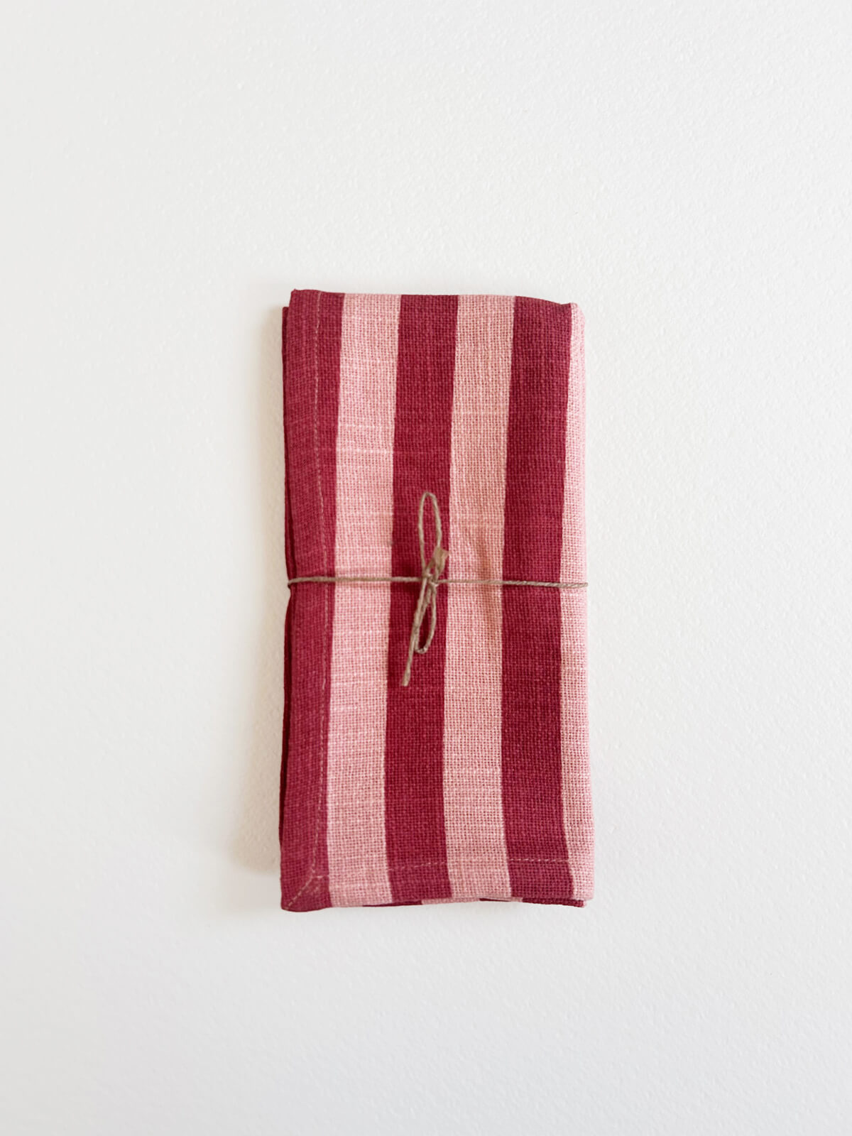 Jaipur Stripe Cotton Napkin Set - Pomegranate Red for Elegant Dining & Home Decor