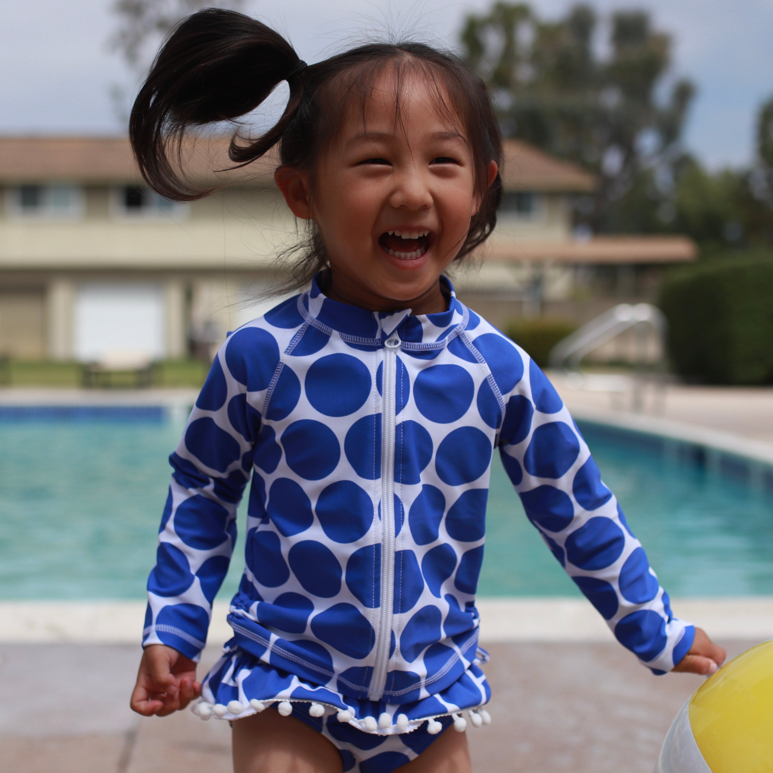 Girls Long Sleeve Rash Guard Ruffle Swimsuit Set (2 Piece) - Oversized Dot Print UV Protection Swimwear for Toddler & Kids - Beach, Pool & Water Park Outfit