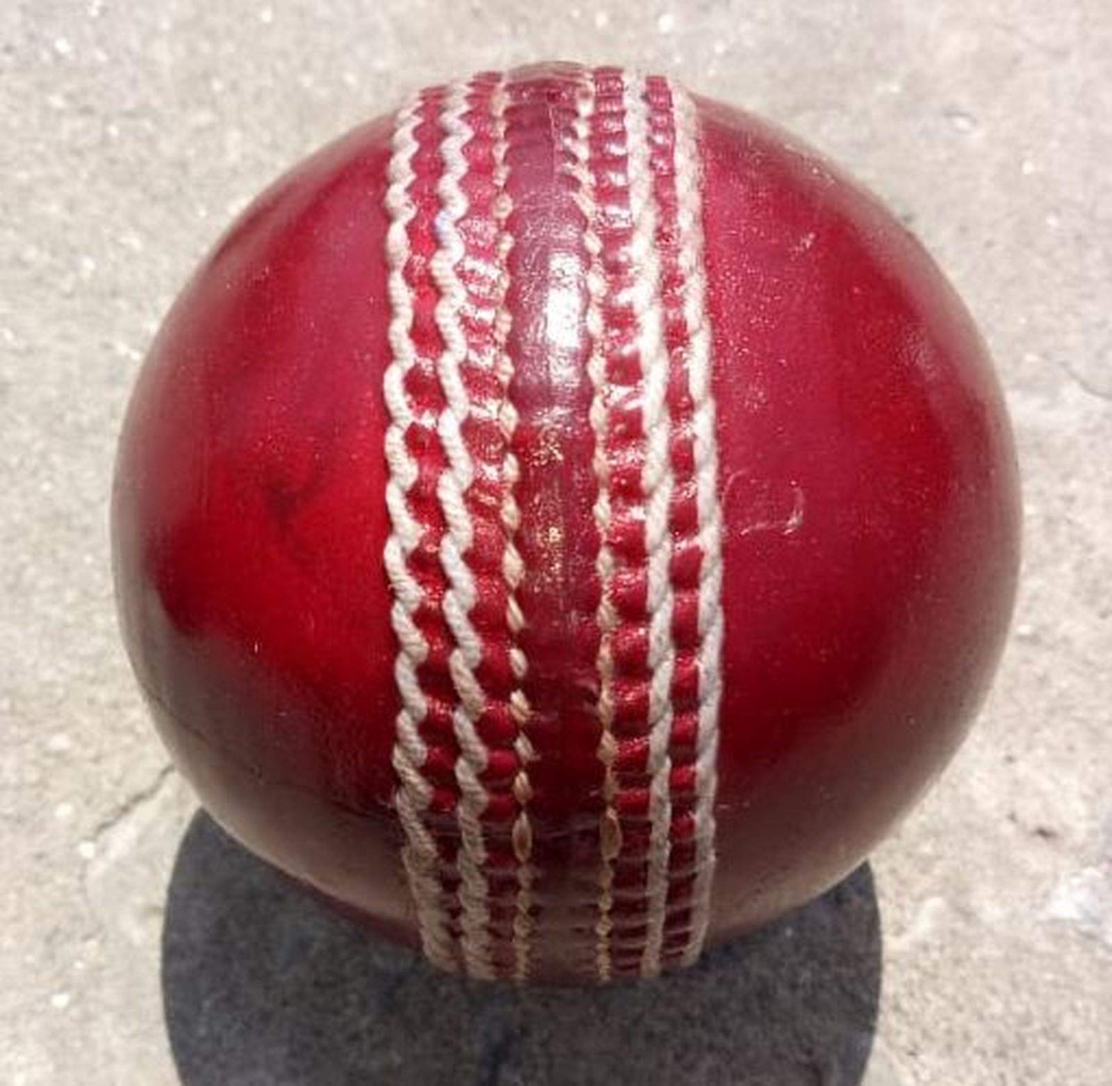 6 Pack Test Cricket Leather Hard Balls - 5.6 oz MCC Regulation Approved for Professional Matches & Training - Durable Cricket Balls for Club Games, Practice Sessions & Competitive Play