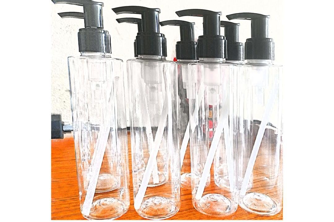 8 Pack 200ml Clear Refillable Plastic Square Pump Bottles - Travel Size Leak Proof Squeeze Containers for Shampoo, Lotion, Oil & Toiletries - Perfect for Gym, Travel & Home Organization