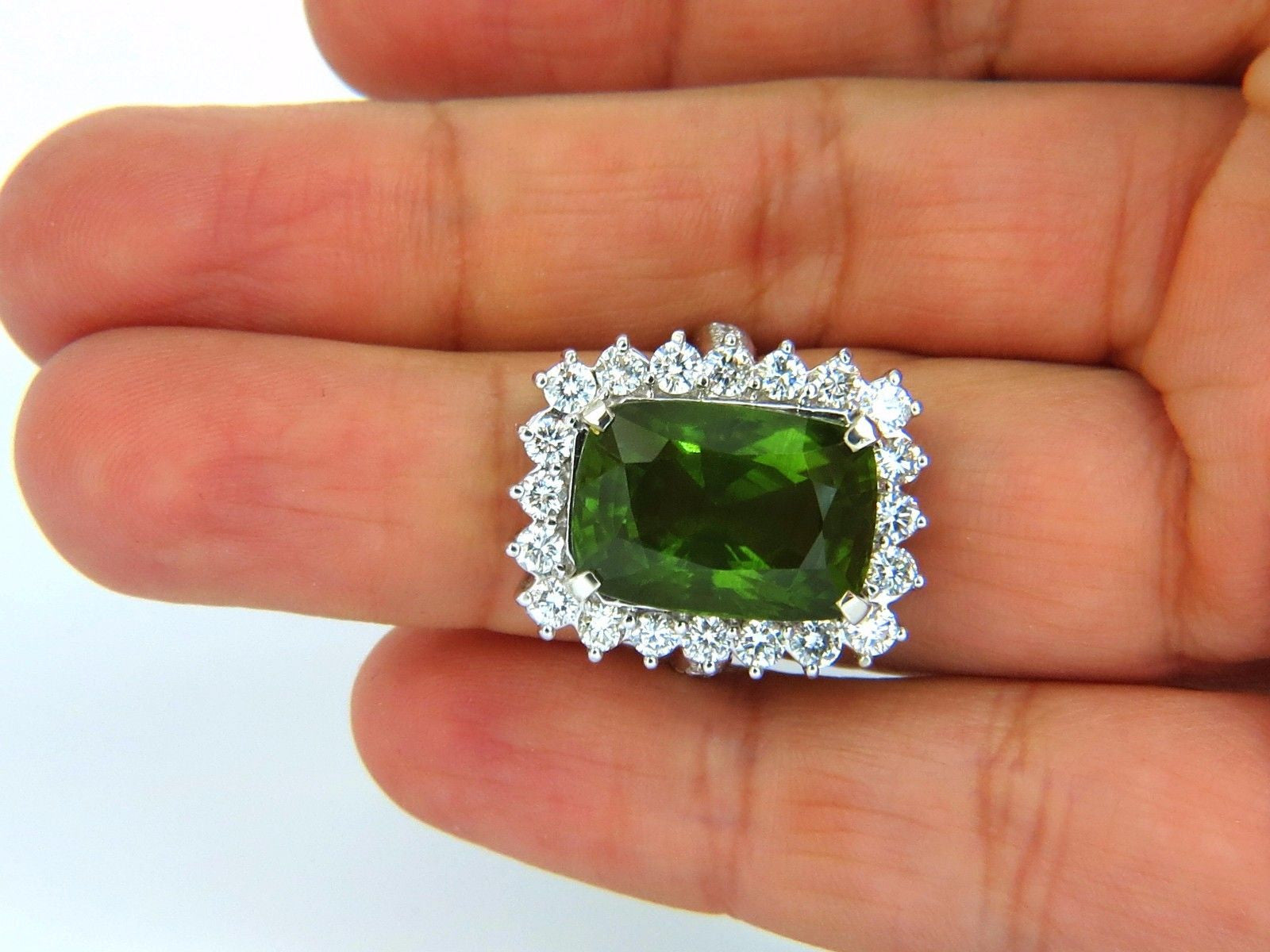 GIA Certified 18.58 Carat Natural Green Peridot Diamond Ring in 18K Gold - Elegant Engagement, Anniversary & Special Occasion Jewelry Gift