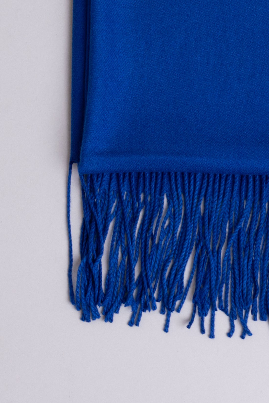 Cozy Winter Scarf for Women - Soft & Warm Cobalt Blue Knit Scarf - Perfect for Cold Weather, Outdoor Activities & Fashion Accessories