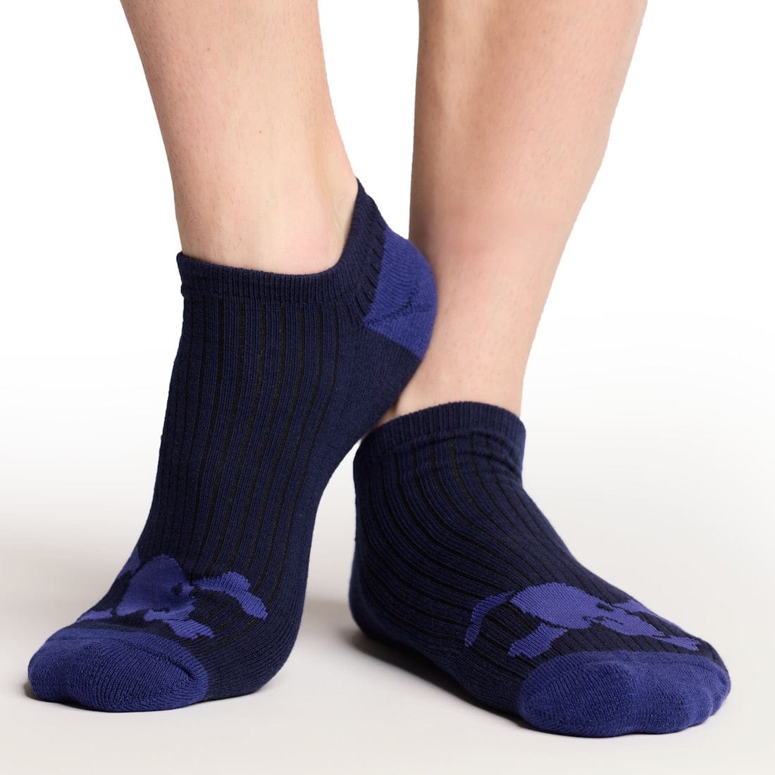 Skull & Bones No Show Socks - Invisible Low Cut Liner Socks for Men & Women - Perfect for Sneakers, Loafers & Casual Shoes - Midnight Black
