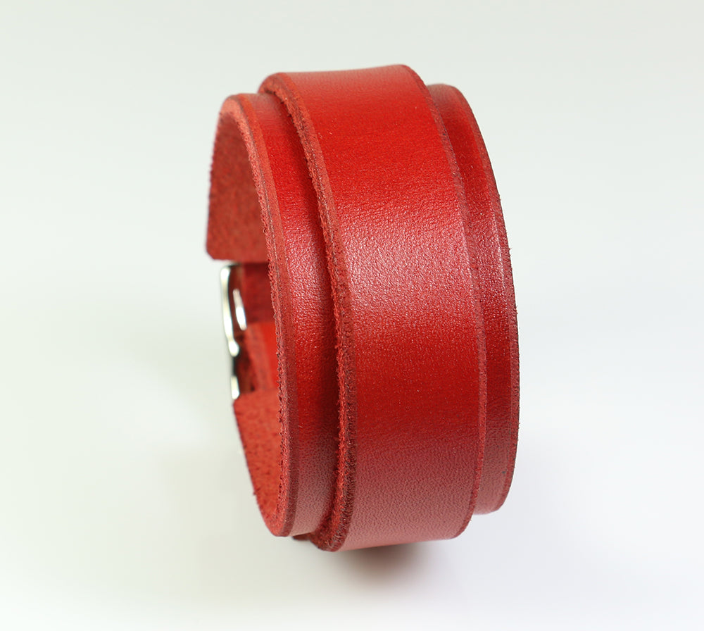 Stylish Red Buckling Leather Wrist Cuff Bracelet for Women & Men - Fashionable Gothic Punk Accessory for Parties, Concerts, and Costume Events