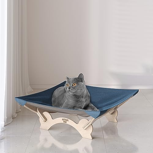 Classic blue & Natural wood